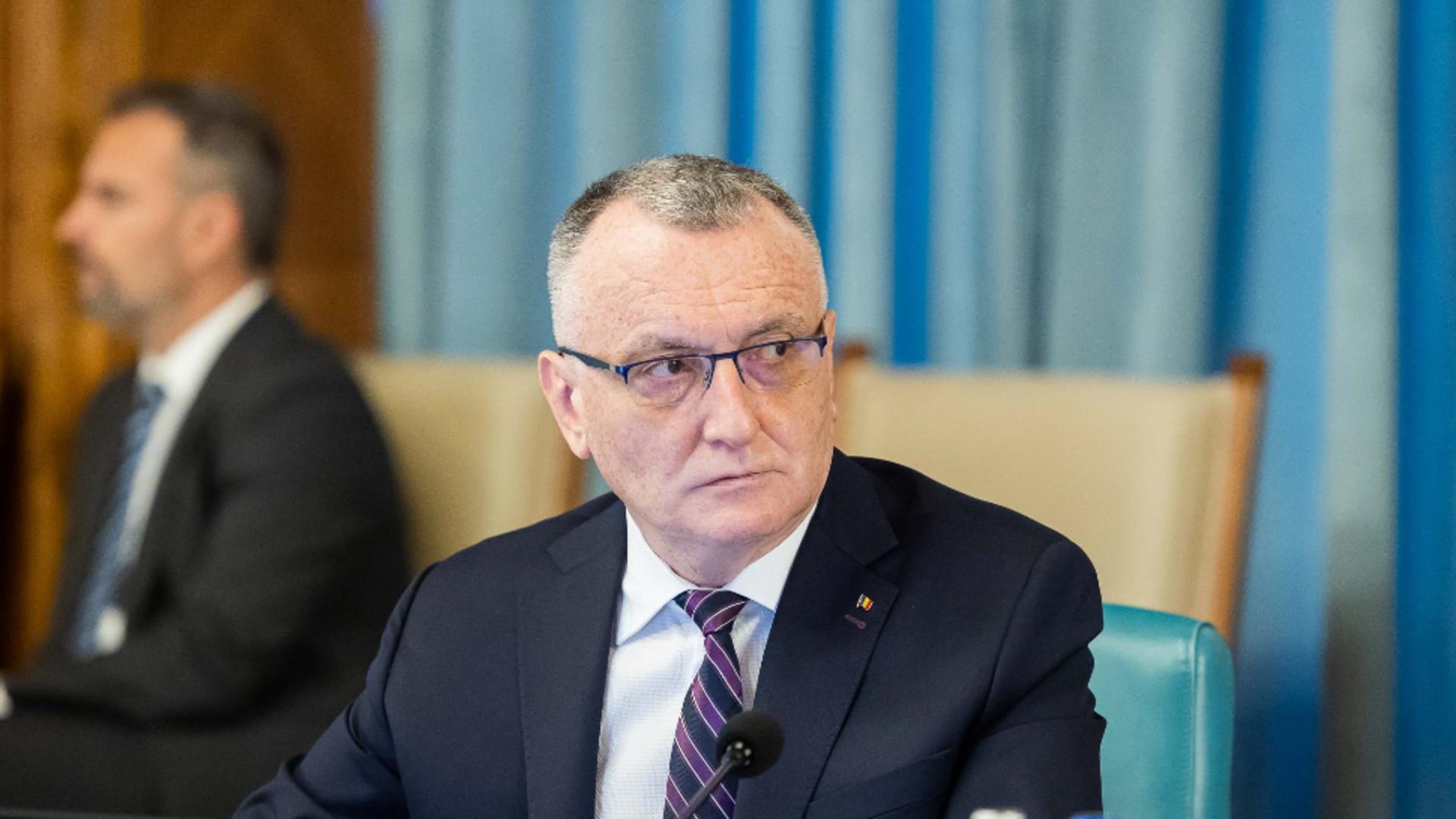 Cine va gestiona Ministerul Educației, după demisia lui Sorin Cîmpenu