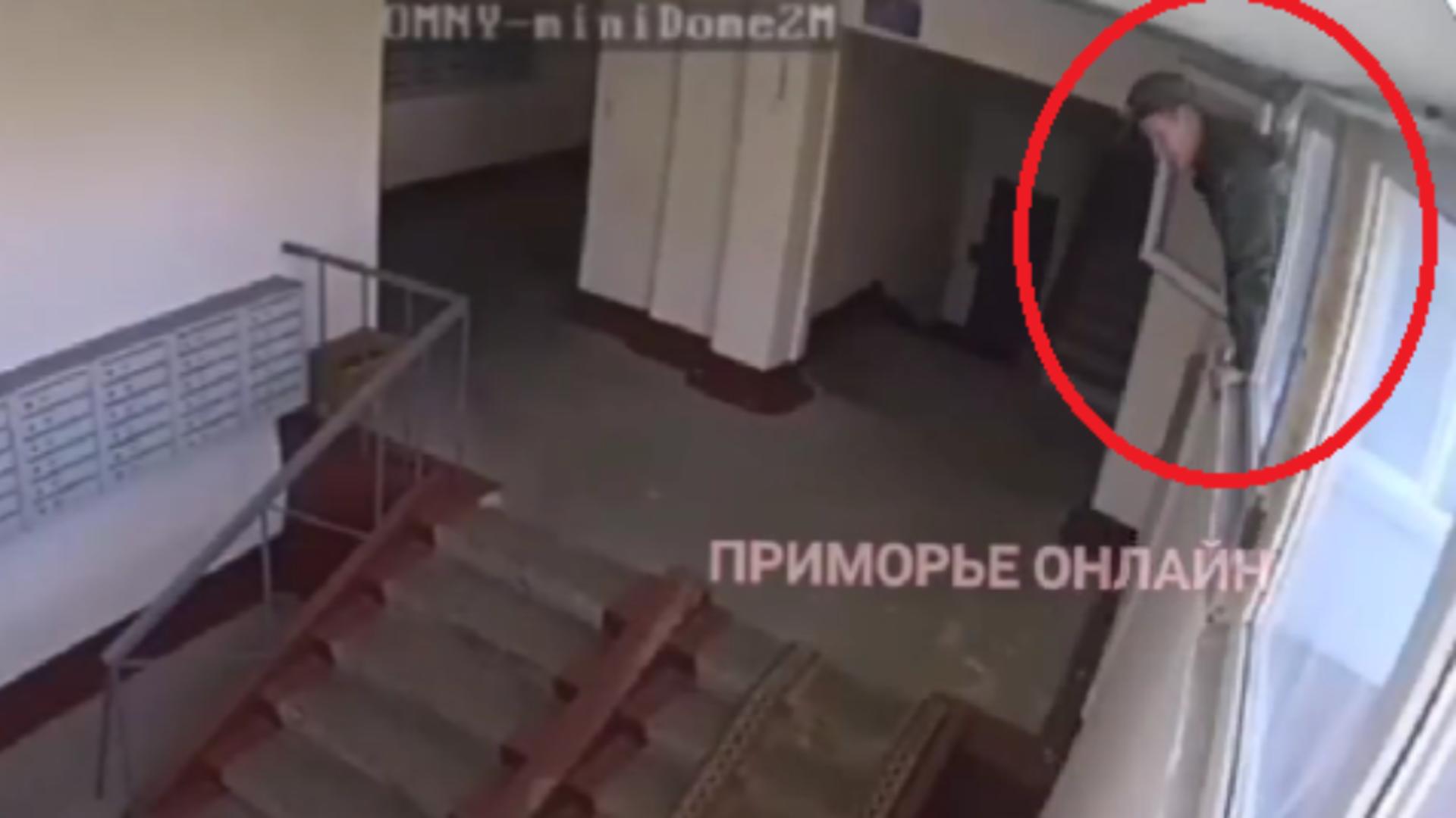 Ofițer încorporare rus/ Captură video Twitter