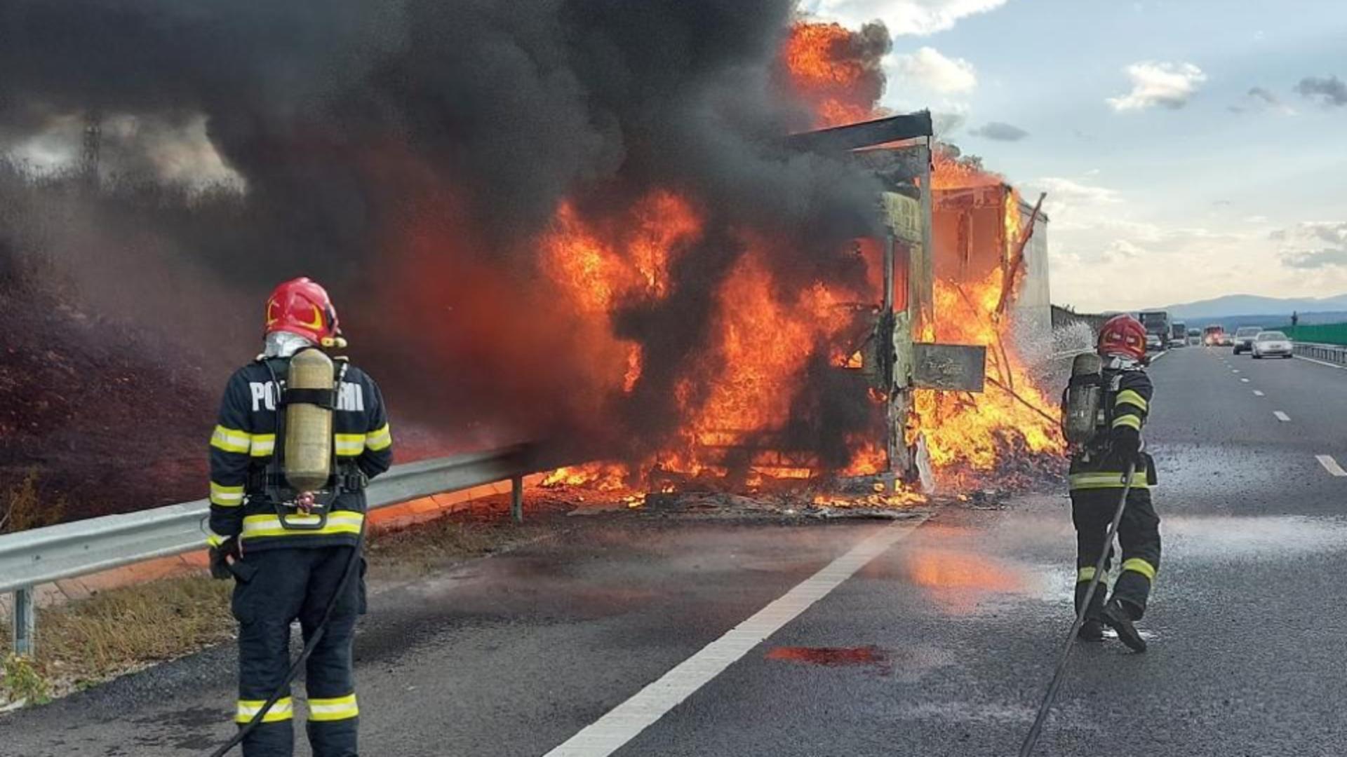 Incendiu pe A10 - foto ISU Alba