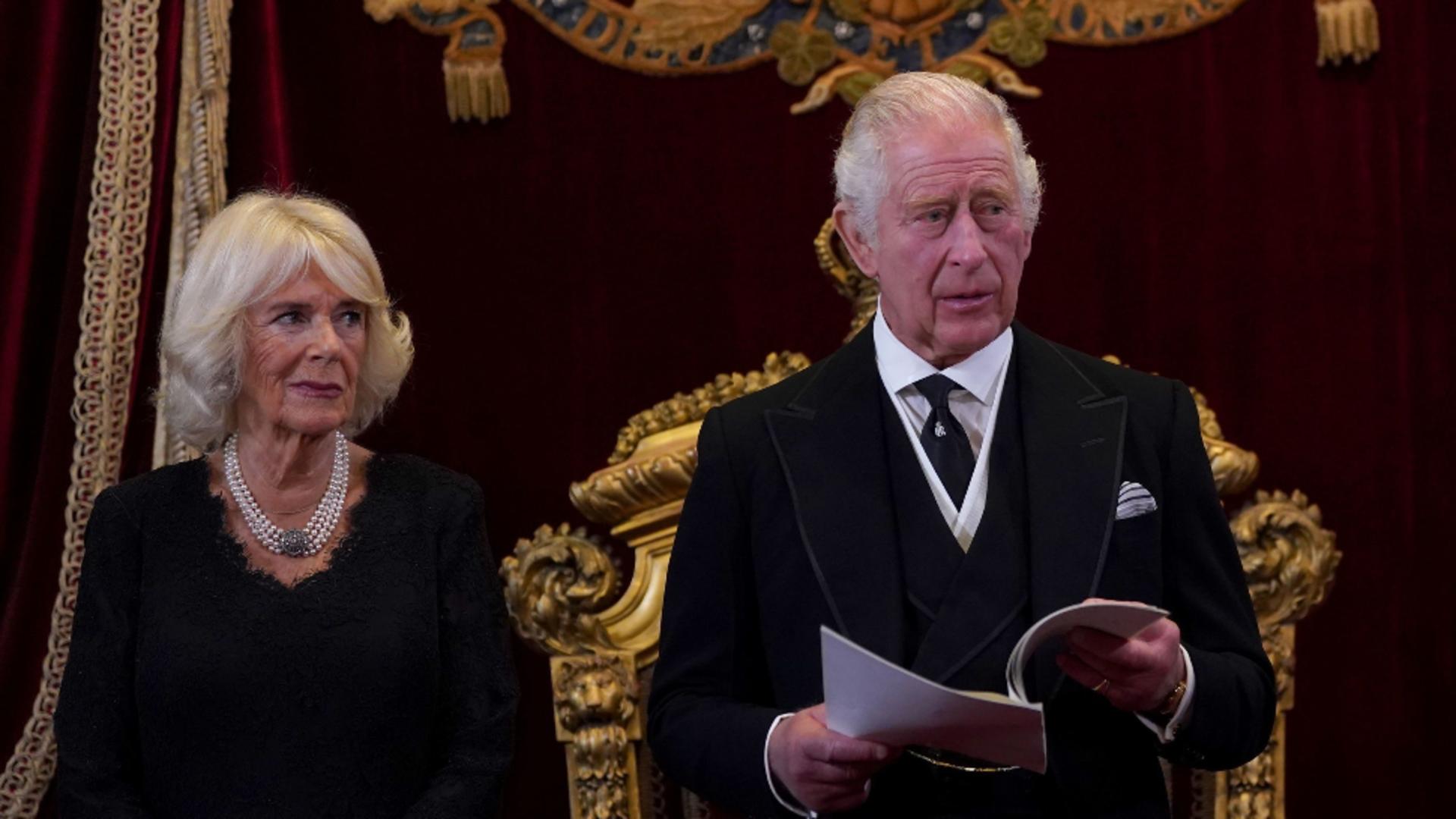 Regele Charles al III-lea și regina consoartă / Foto: Profi Media