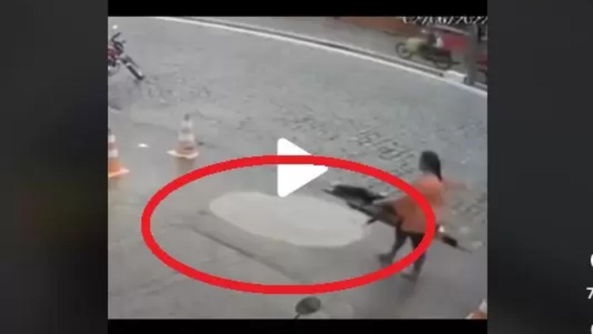 Accident pe trotuar