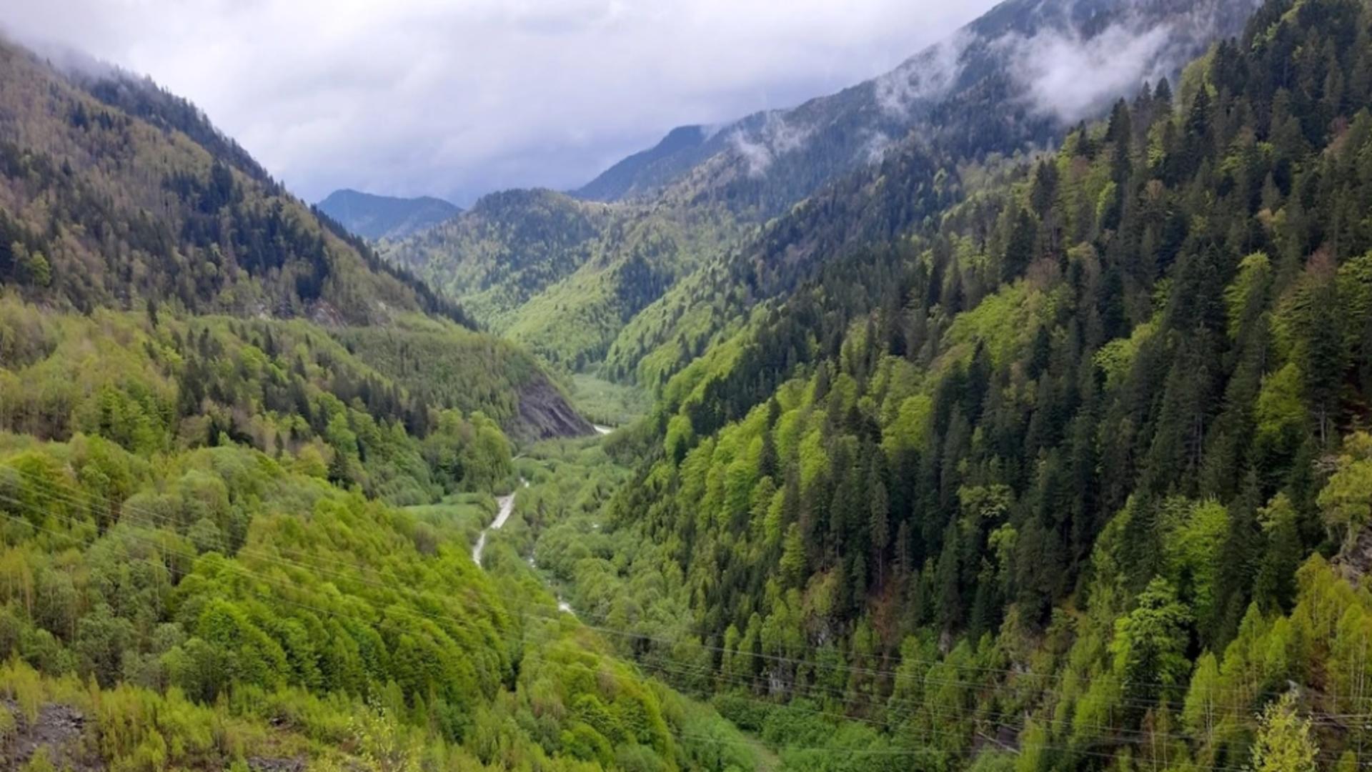 Cel mai periculos drum de munte din România
