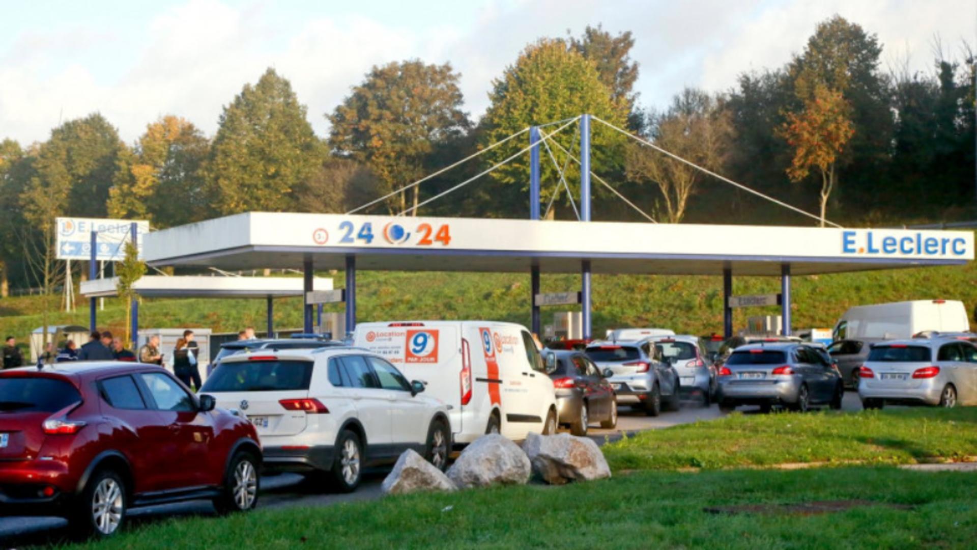 Benzinării rămase fără combustibil, în Franța / Foto: Profi Media