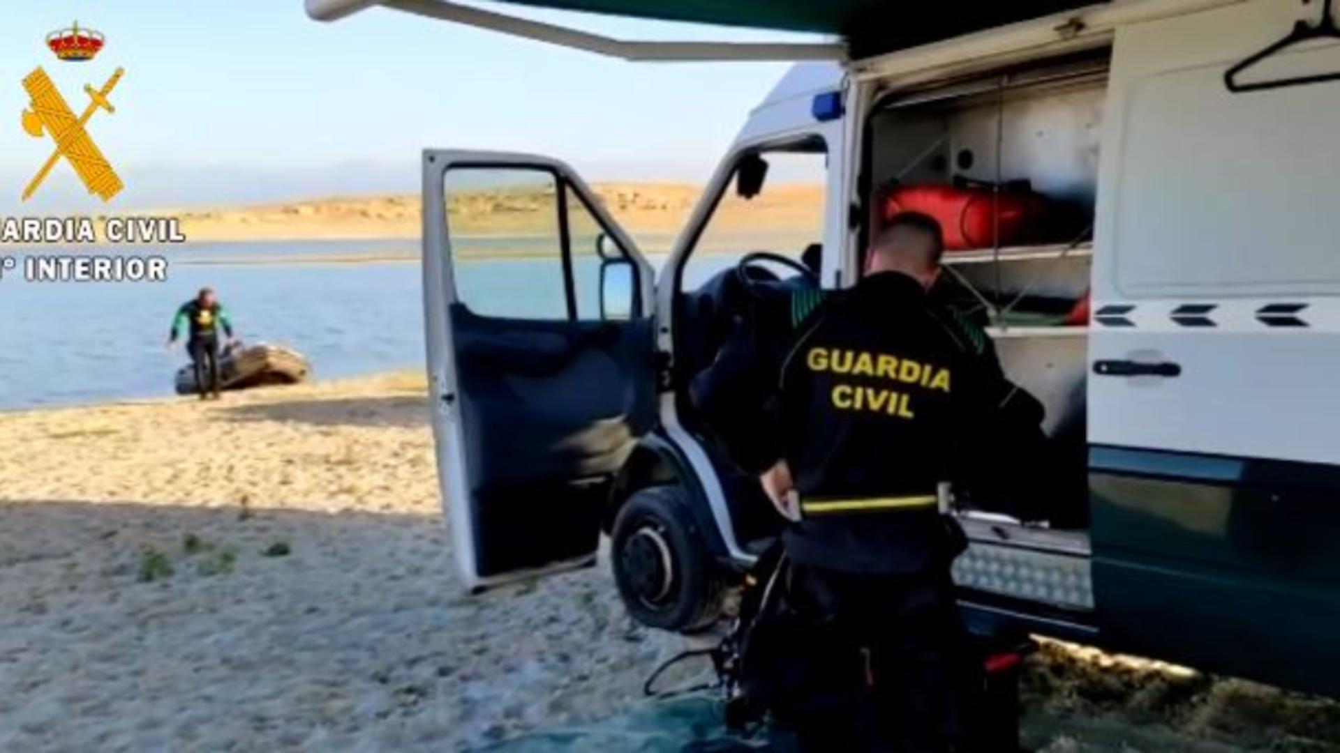 Tânăr român de 19 ani, găsit mort pe malul unui lac de acumulare de lângă Madrid 