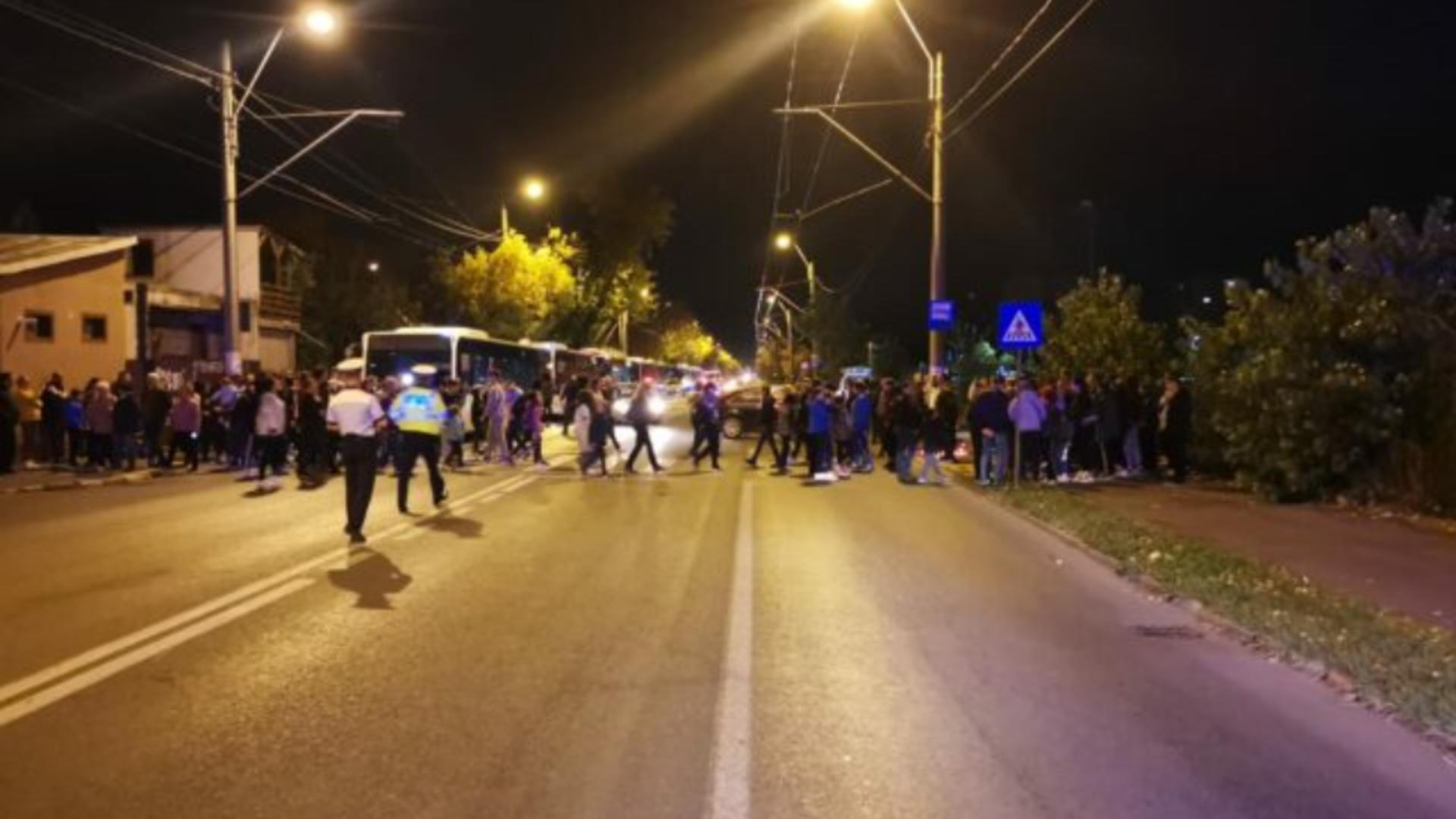 A treia zi de proteste pe cea mai sângeroasă șosea din Capitală