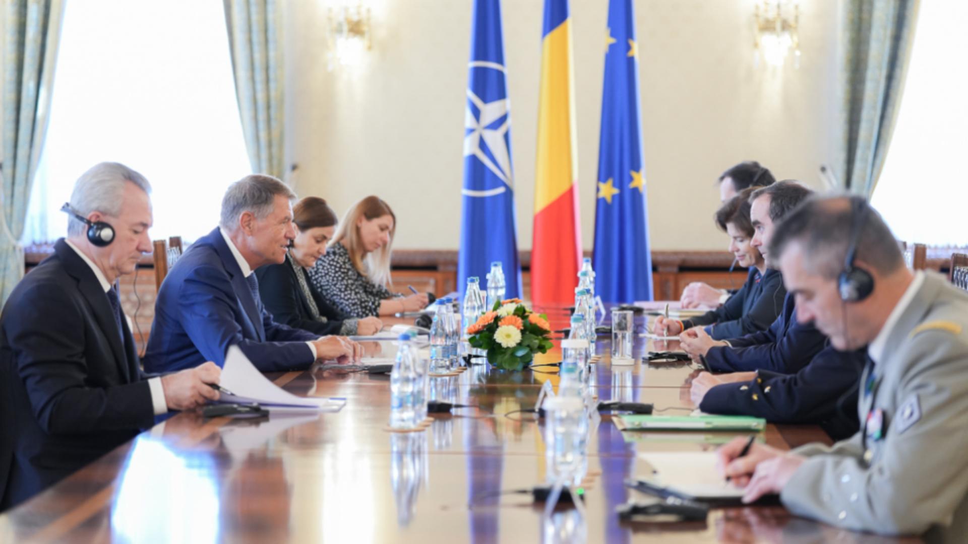 Klaus Iohannis, despre discuțiile cu ministrul francez al Forţelor Armate - Măsuri de securitate în regiunea Mării Negre