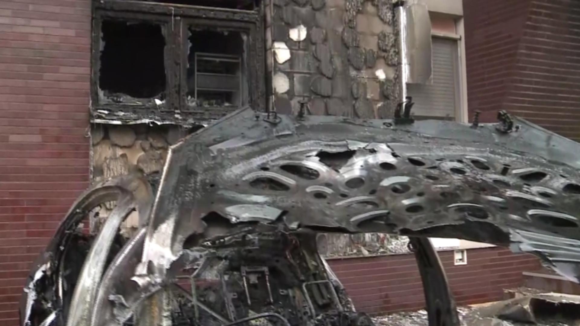 Incendiu mașină și apartament Cartierul Francez, București/ Captură video