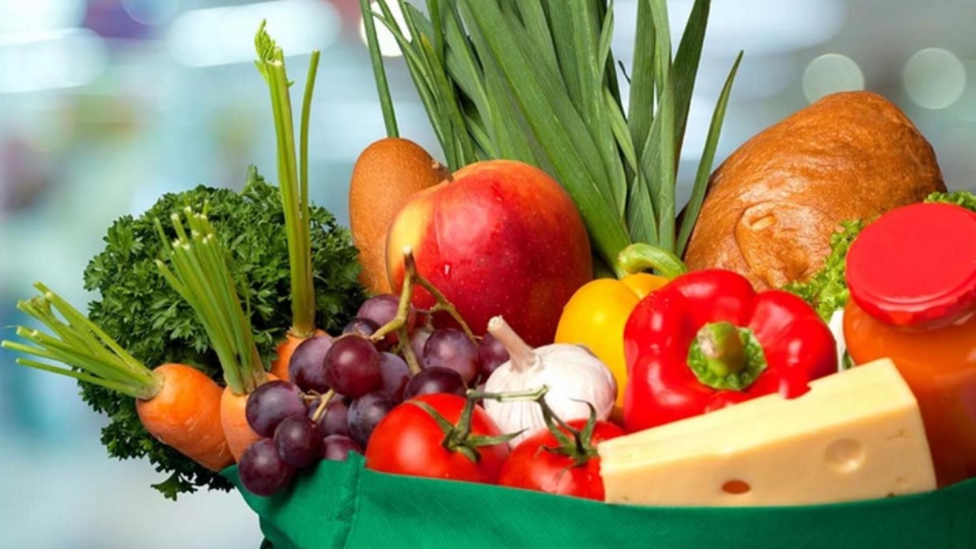 Prețurile alimentelor AU SCĂZUT de astăzi – Cât vor dura măsurile impuse de Guvern pentru cele 14 grupe alimentare vizate