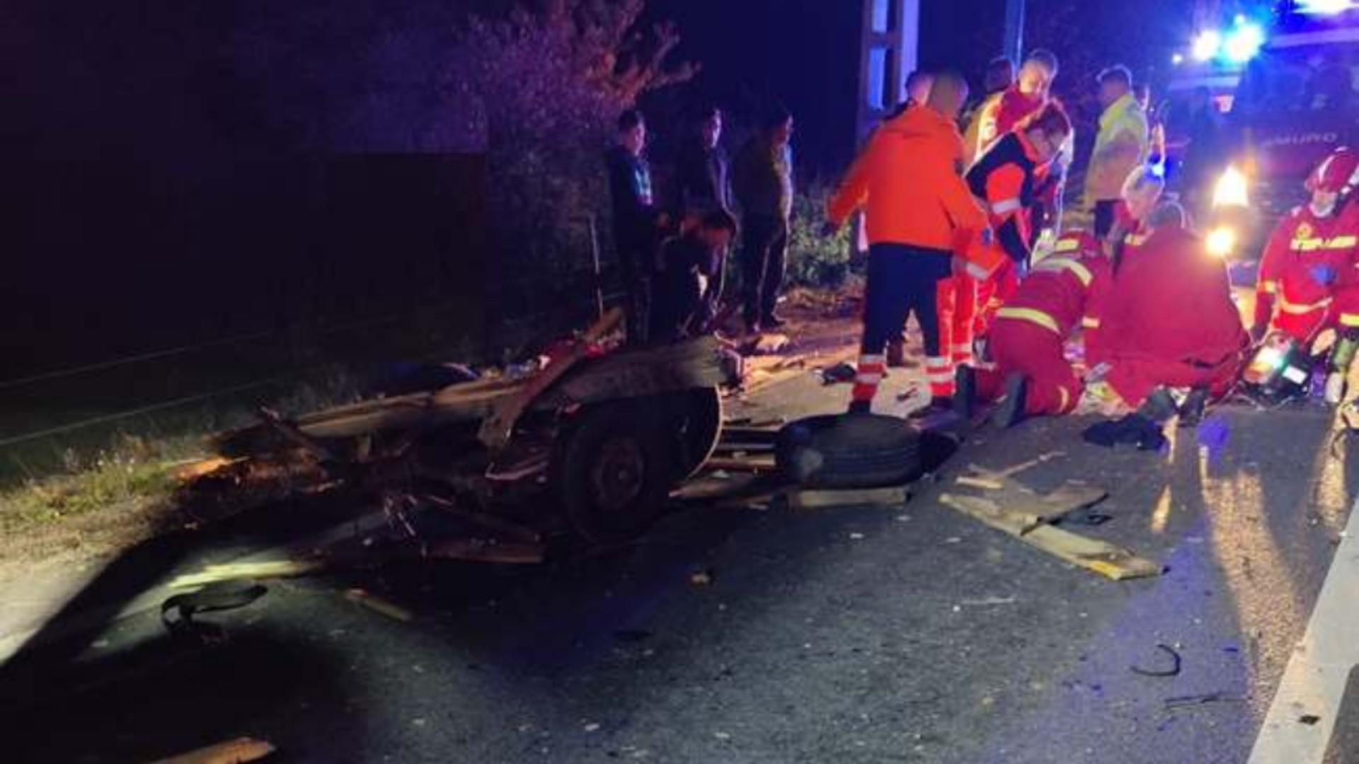 Accident grav ăn județul Bihor între o mașină și o căruță. Foto/ISU