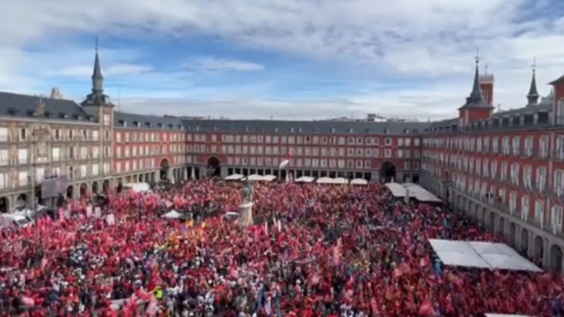 PROTESTE de amploare în Spania: 50.000 de oameni au ieșit în stradă după explozia prețurilor