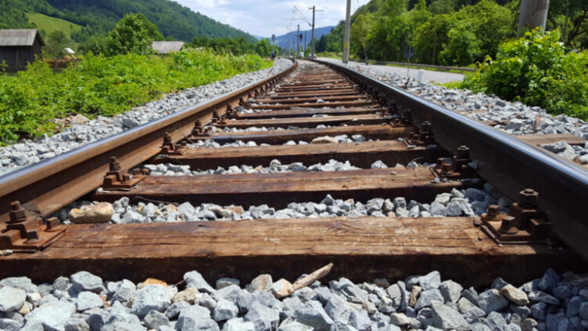 Gest extrem pe calea ferată: Un bărbat a fost decapitat de tren, la Iași - Șocant ce au descoperit polițiștii