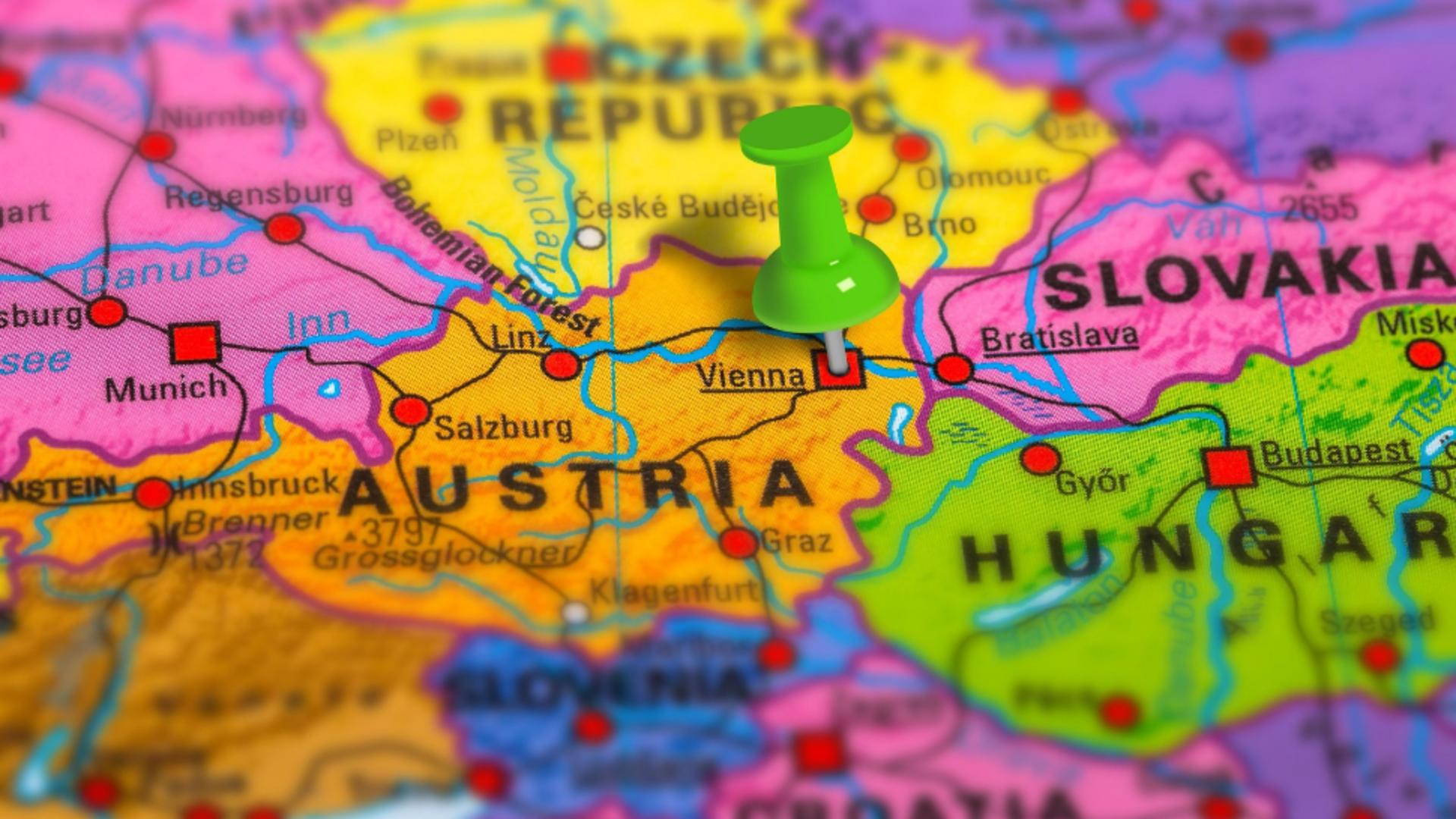 Austria controlează o bună parte din economia României. Foto/Profimedia