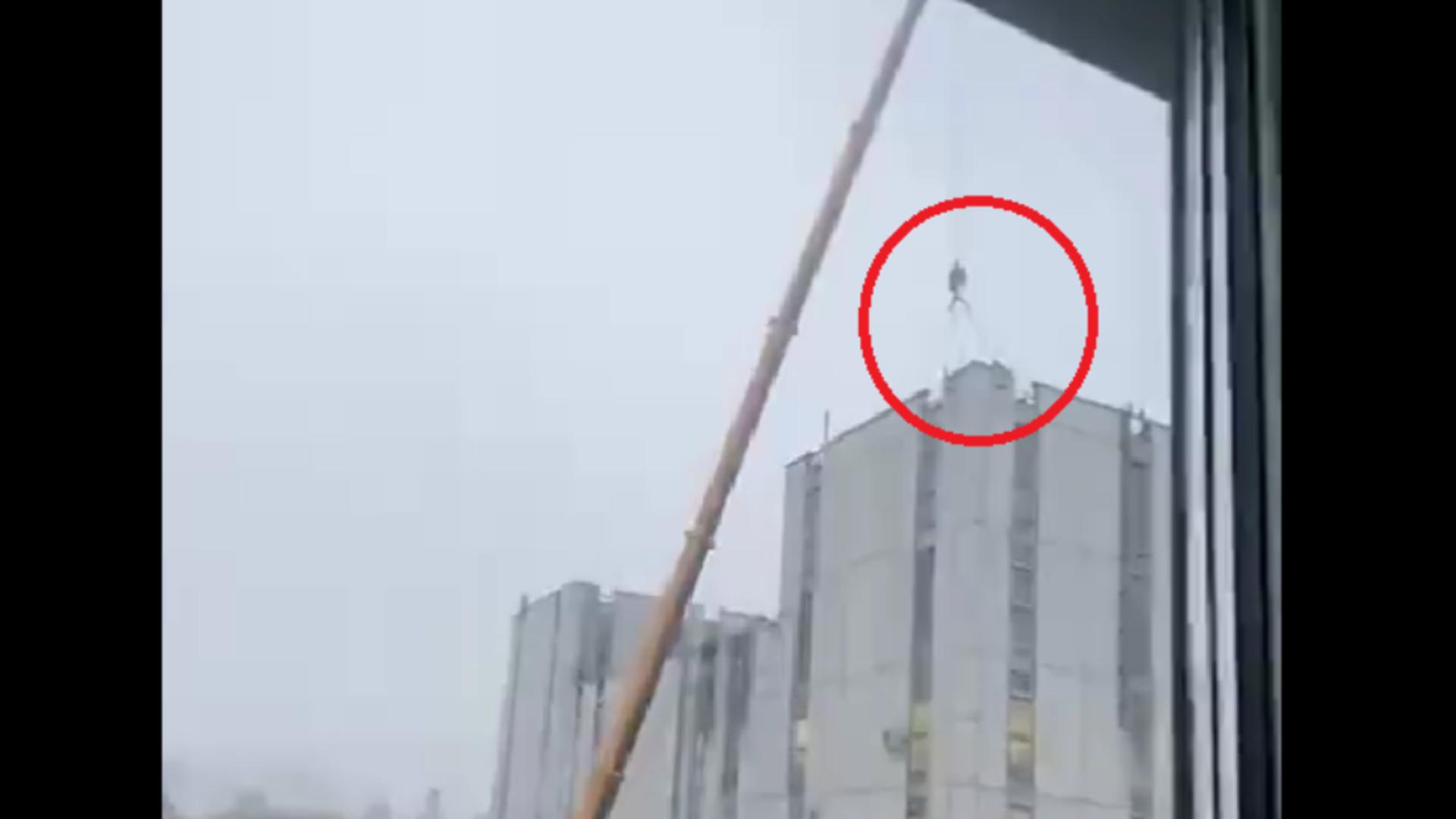 Sisteme de apărare antiaeriene, instalate pe clădirile administrative din Moscova - VIDEO
