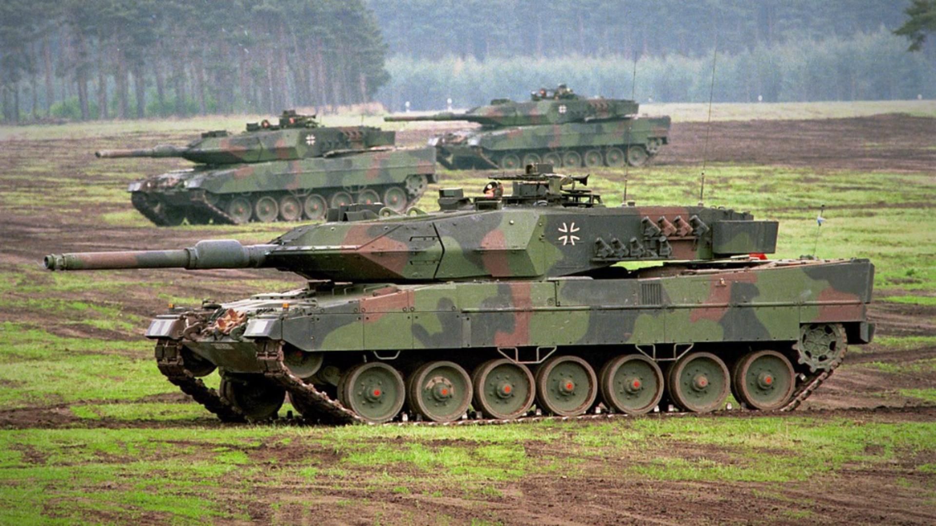 Germania TRIMITE tancuri de asalt pentru războiul început de Rusia - Când ajung primele 2 Leopard în Ucraina  