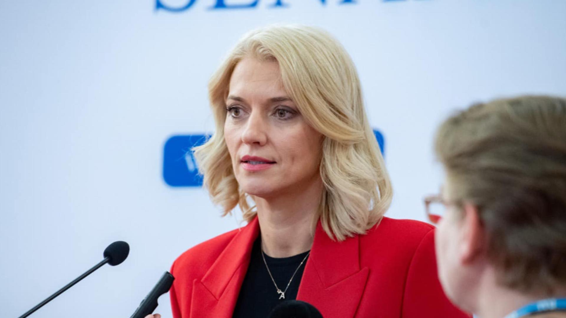 Alina Gorghiu - președintele Senatului