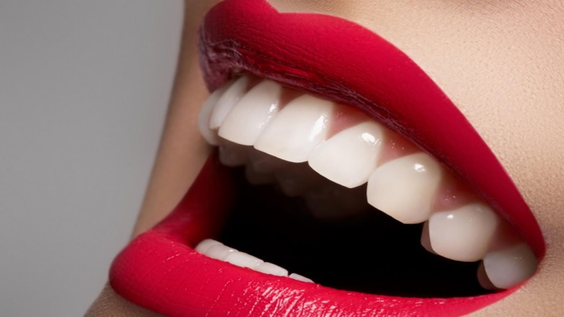 Turmericul - un antiinflamator care ajută la albirea dinților. Foto/Arhivă