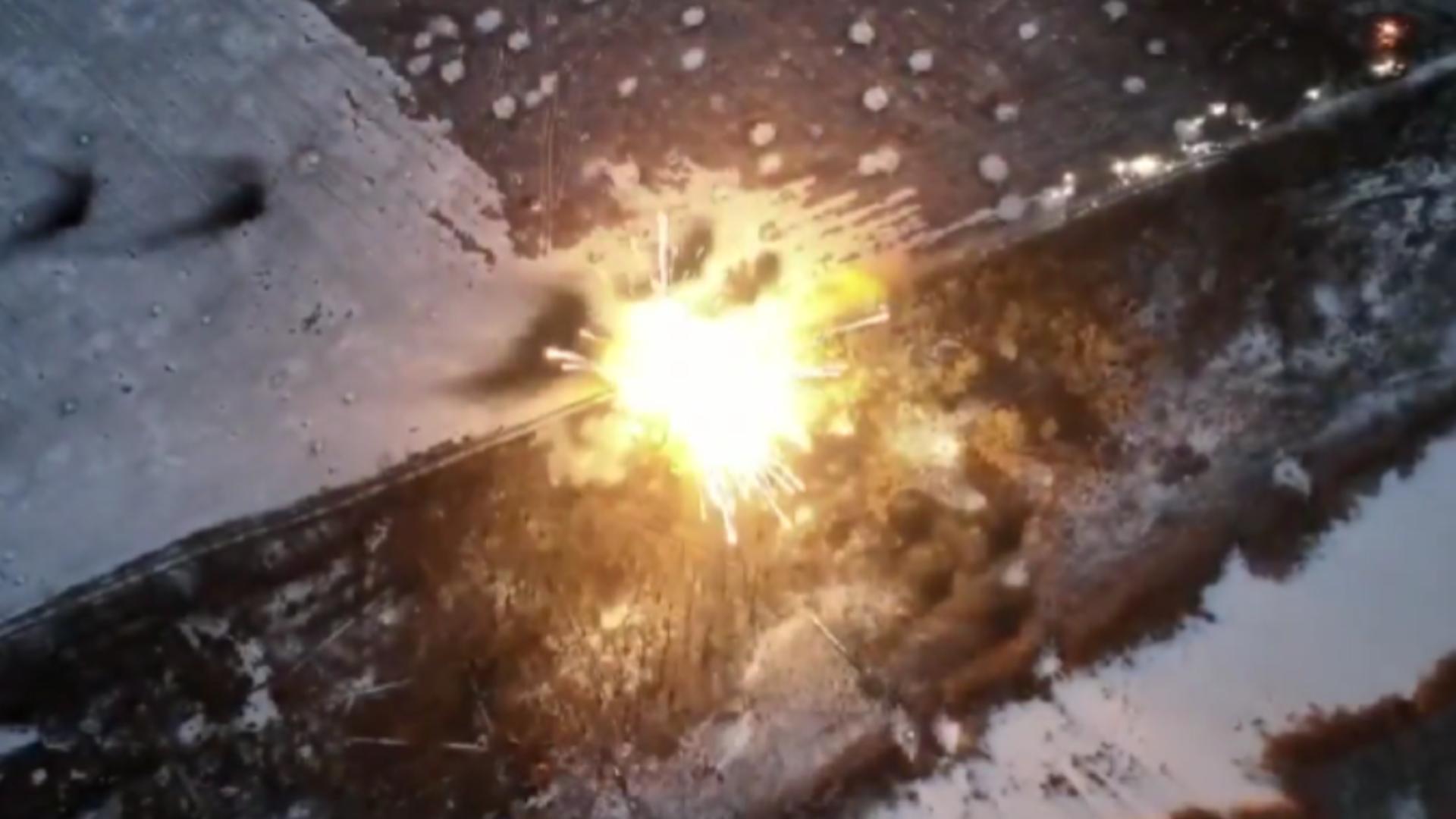 Momentul exploziei armei termobarice. Foto: Twitter