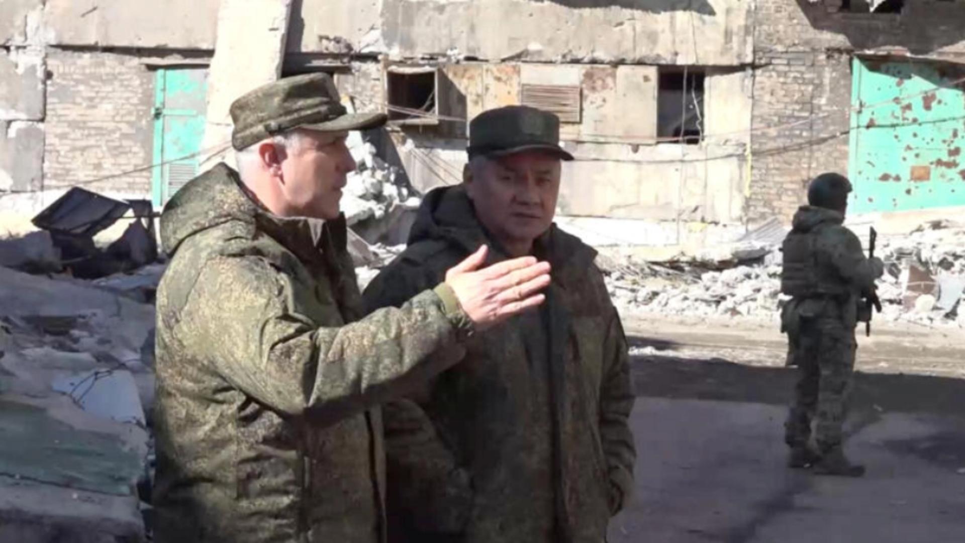 ȘOIGU, vizită de lucru în Mariupol, unde 22.000 de civili au fost uciși - Ce pregătește Rusia în războiul din Ucraina - VIDEO