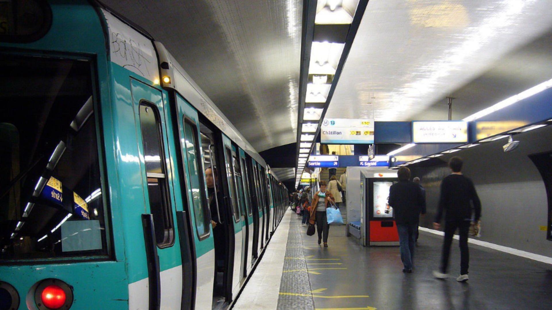 Metrou Paris/ Twitter Cerfia