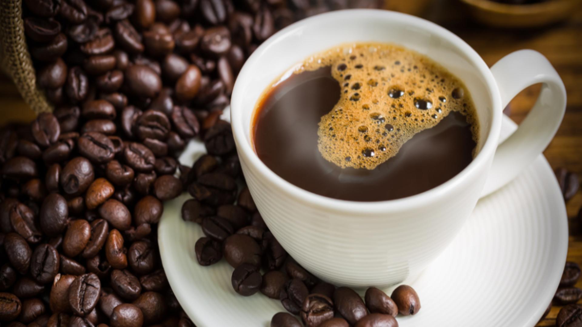 Ce boli poți face dacă bei cafeaua pe stomacul gol în fiecare zi