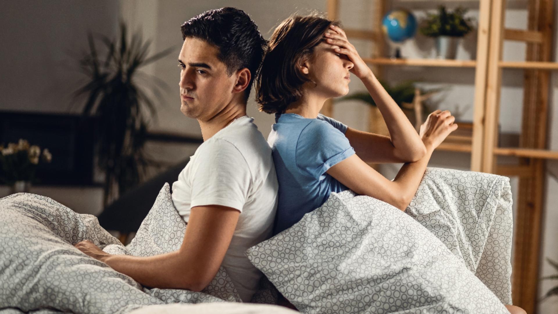4 motive pentru care încă rămâi într-o relație toxica. Sfaturile psihologilor