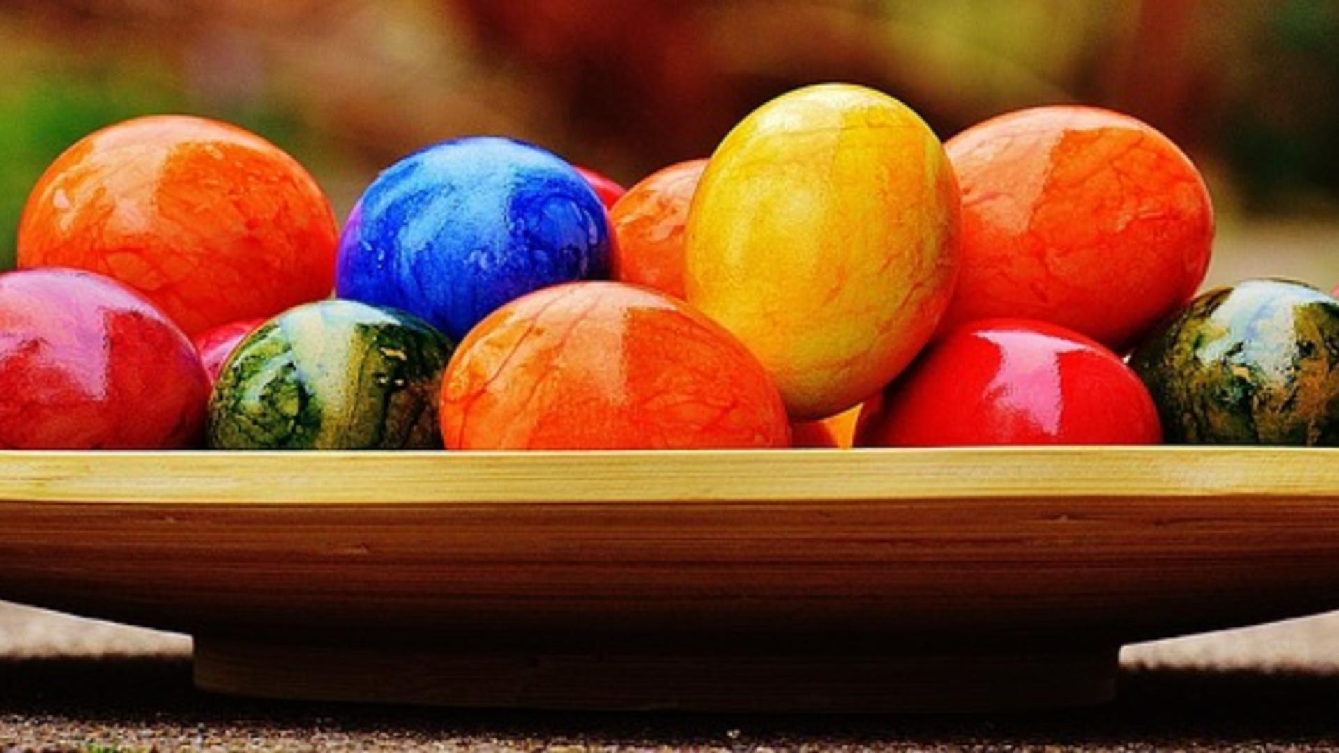 De unde vine tradiția vopsitul ouălor în spațiul răsăritean și cum a ajuns să fie adoptată la noi