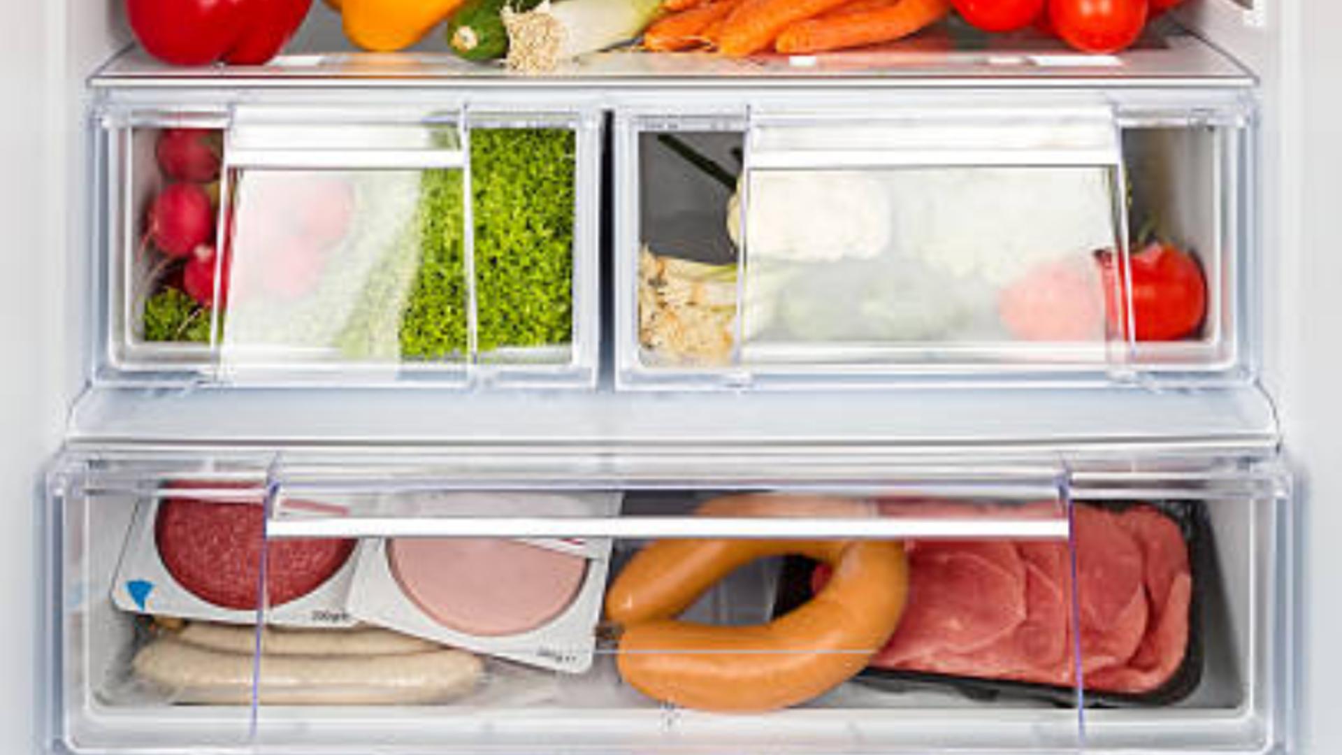 Cât timp putem păstra alimentele în frigider pentru a evita intoxicaţiile 