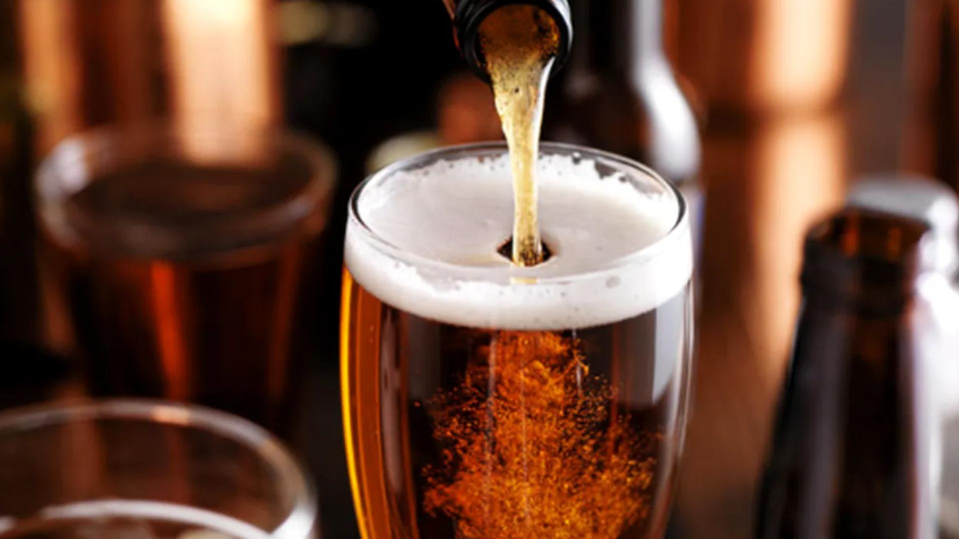 Berea fără alcool și cele 9 beneficii uimitoare - Pericolul ascuns de care nu știai: Cât de nocivă este