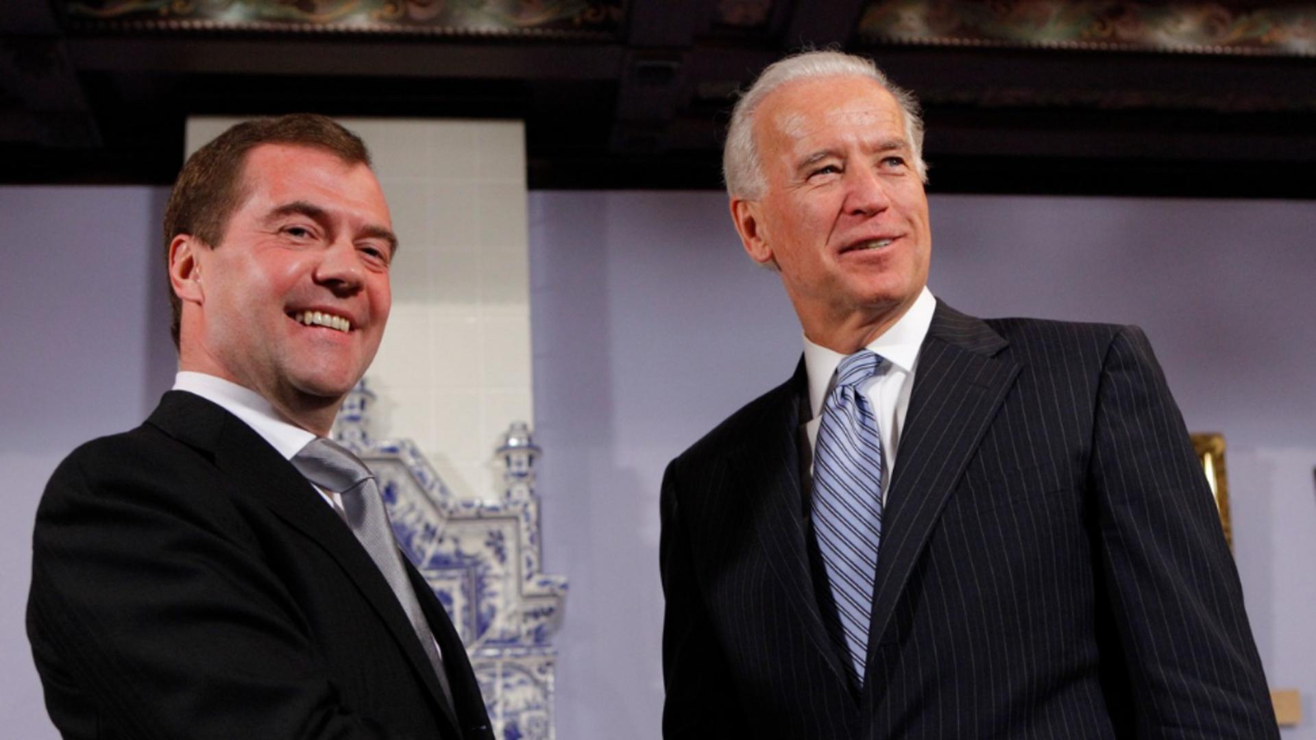 J. Biden și D. Medvedev în 2011 (Profimedia)