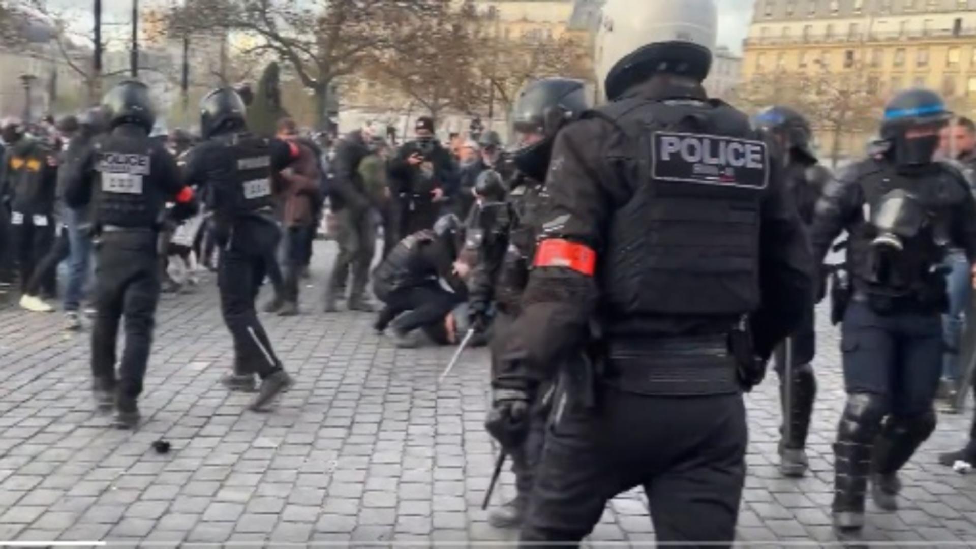 Proteste în Franţa: 111 arestări şi 154 de membri ai forţelor de ordine răniţi