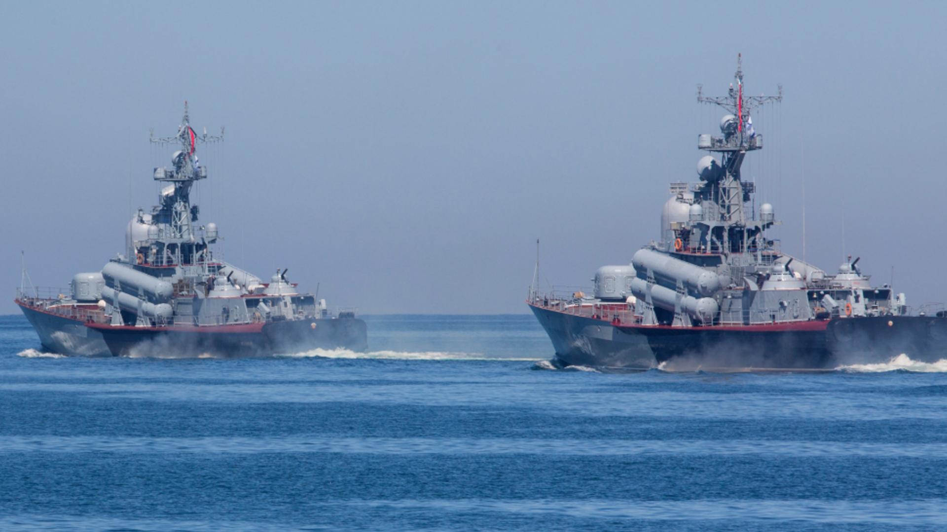 ALERTĂ lângă România: S-a dat alarma în Marea Neagră - Flota rusă, mutări strategice în așteptarea contraofensivei ucrainenilor