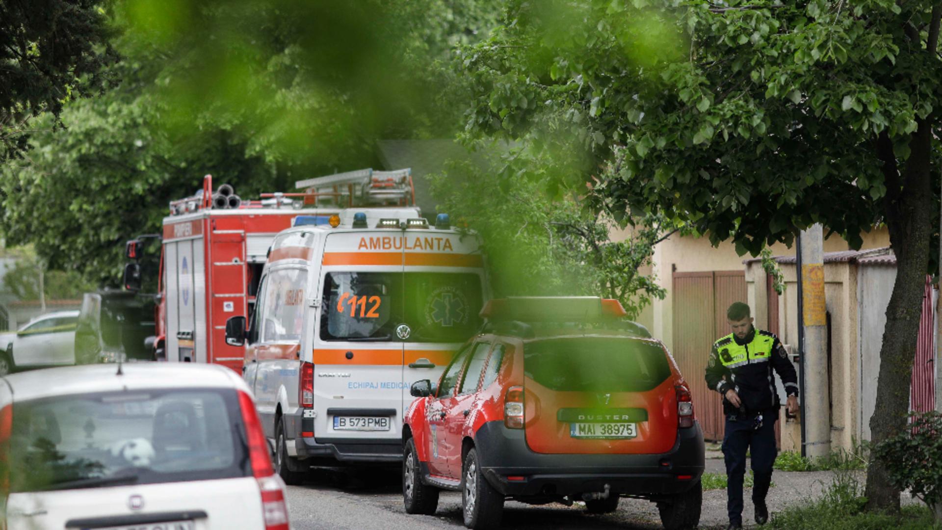 Polițiștii au vrut să-l împuște pe bărbatul din Chiajna care amenința că-și omoară copilul / Foto: Inquam Photos