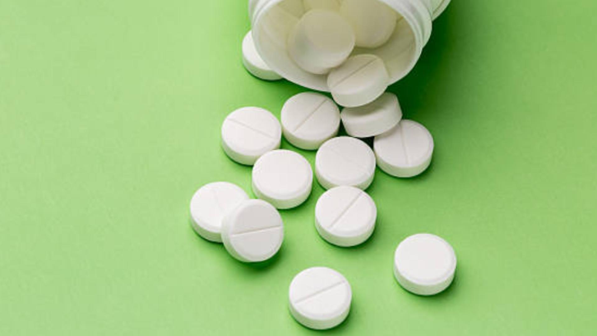 Medicament, elixir cosmetic și ajutor în bucătărie! 15 întrebuințări uimitoare ale aspirinei la care nici nu te-ai fi gândit