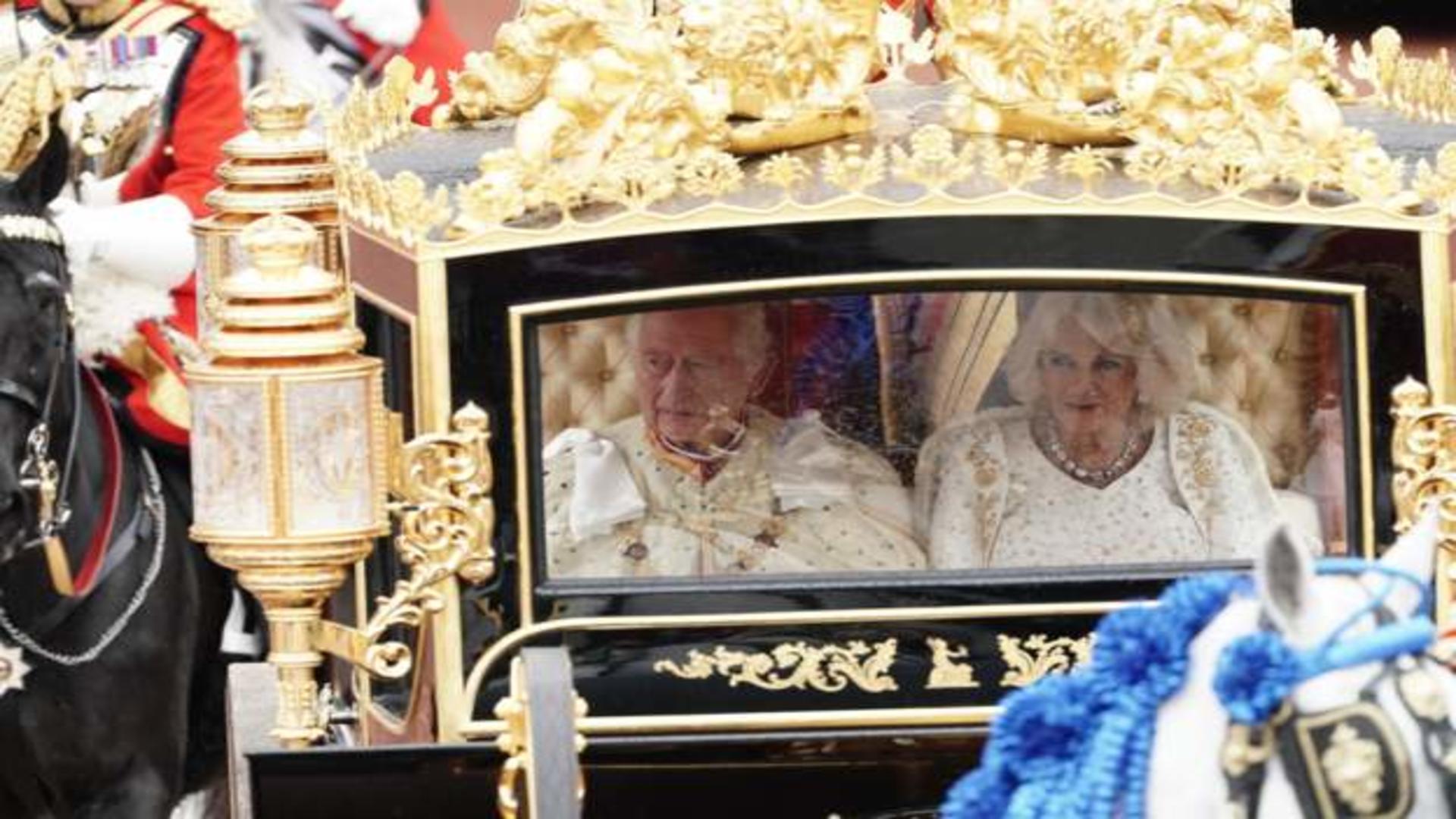 Regele Charles și-a dedicat întreaga viață tronului Marii Britanii. Apariții impecabile și povești controversate - FOTO
