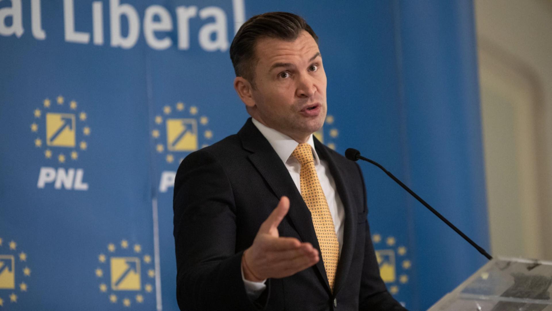 Alegeri comasate - Ionuț Stroe: „Oamenii vor simplificarea procesului electoral, alegeri civilizate și economisirea banului public”