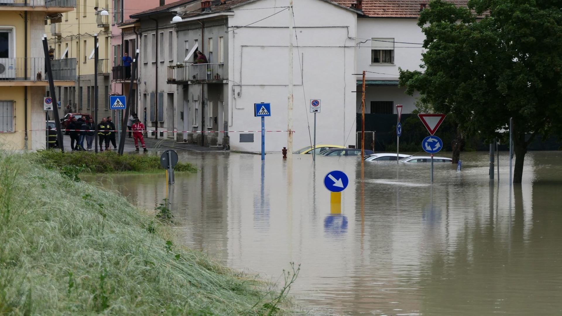 inundatii italia / profimedia