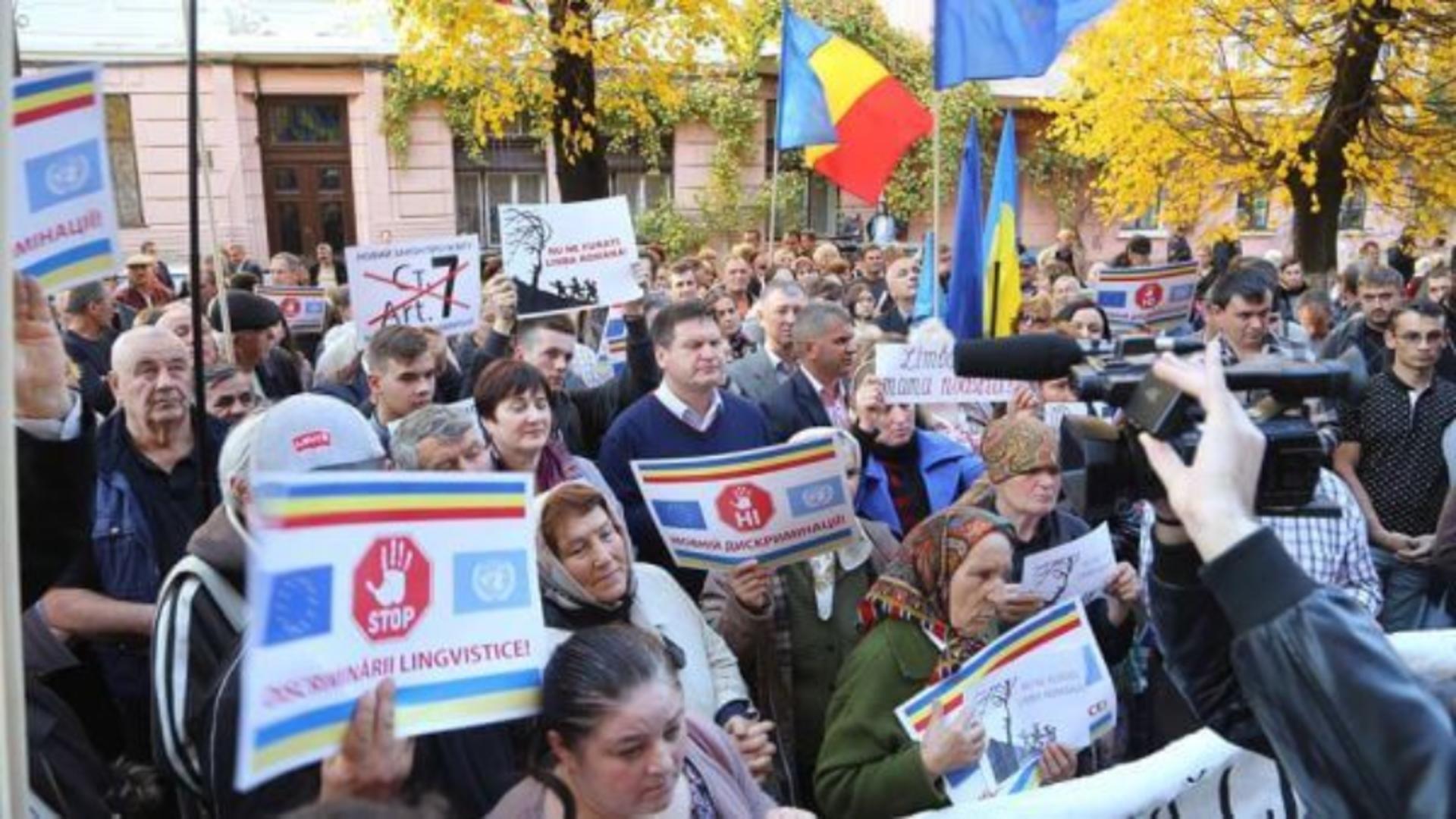 Protest al comunității românești din Cernăuți