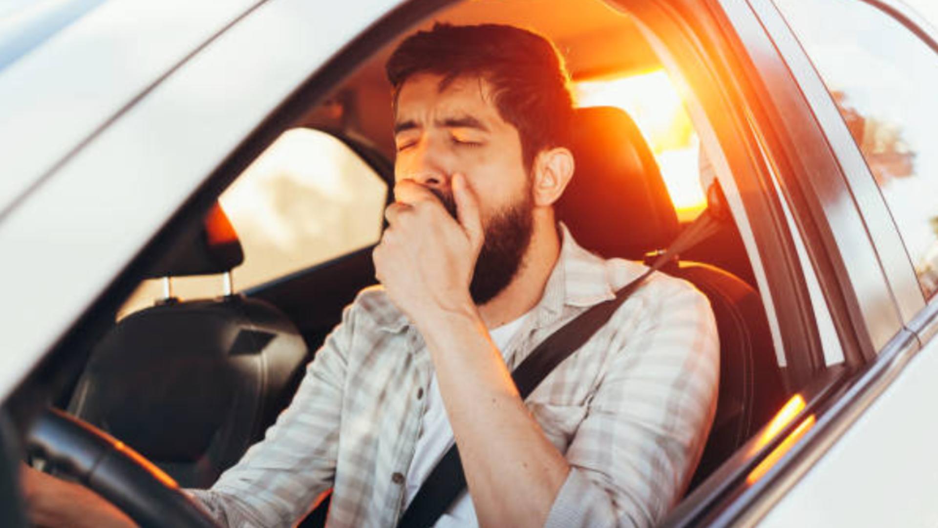 Un test de sânge ar putea fi folosit pentru a prinde și penaliza șoferii care conduc obosiți