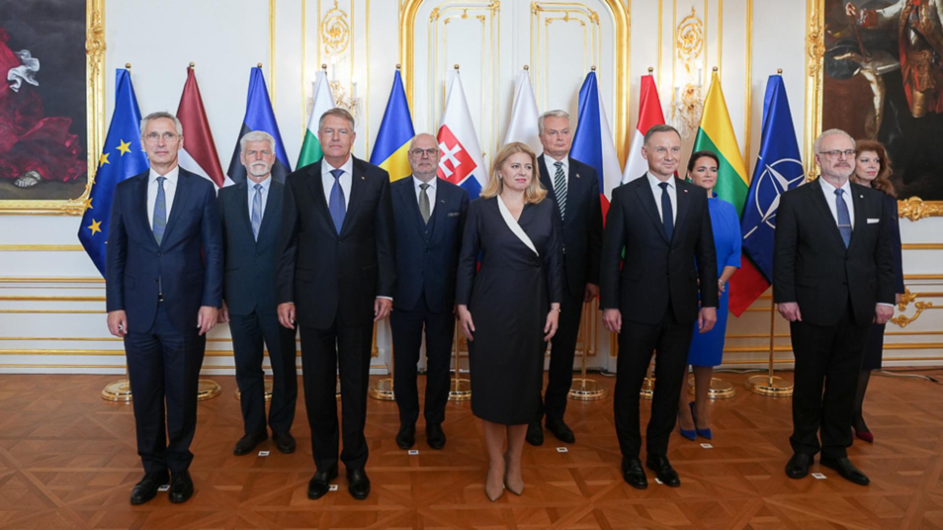 Mesaj ferm pentru Putin de la liderii summitului B9 de la Bratislava: Trebuie să se întărească apărarea pe flancul estic. Susţinem aspiraţiile NATO ale Ucrainei