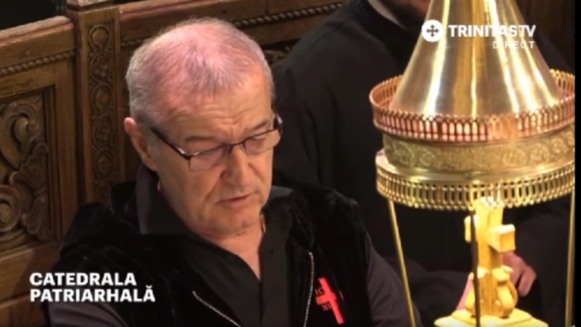 Gigi Becali, dascăl în biserică. Imagini emoționante – VIDEO
