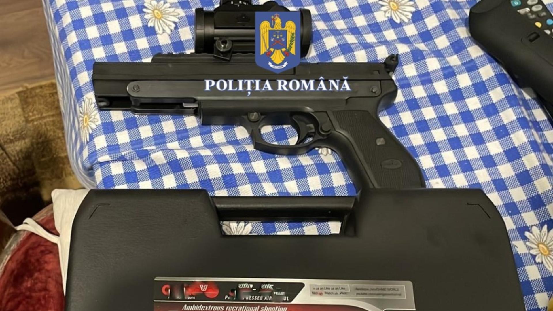 Trafic de arme în România – Polițiștii au descins simultan la 145 de comercianți ilegali – De unde aduceau armele