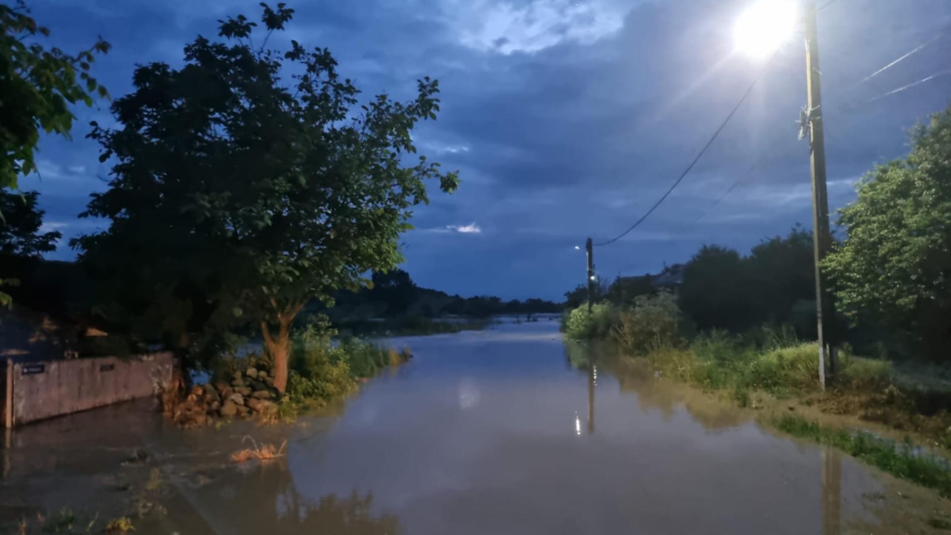 Inundații în Dolj. Foto/Apele Române Jiu