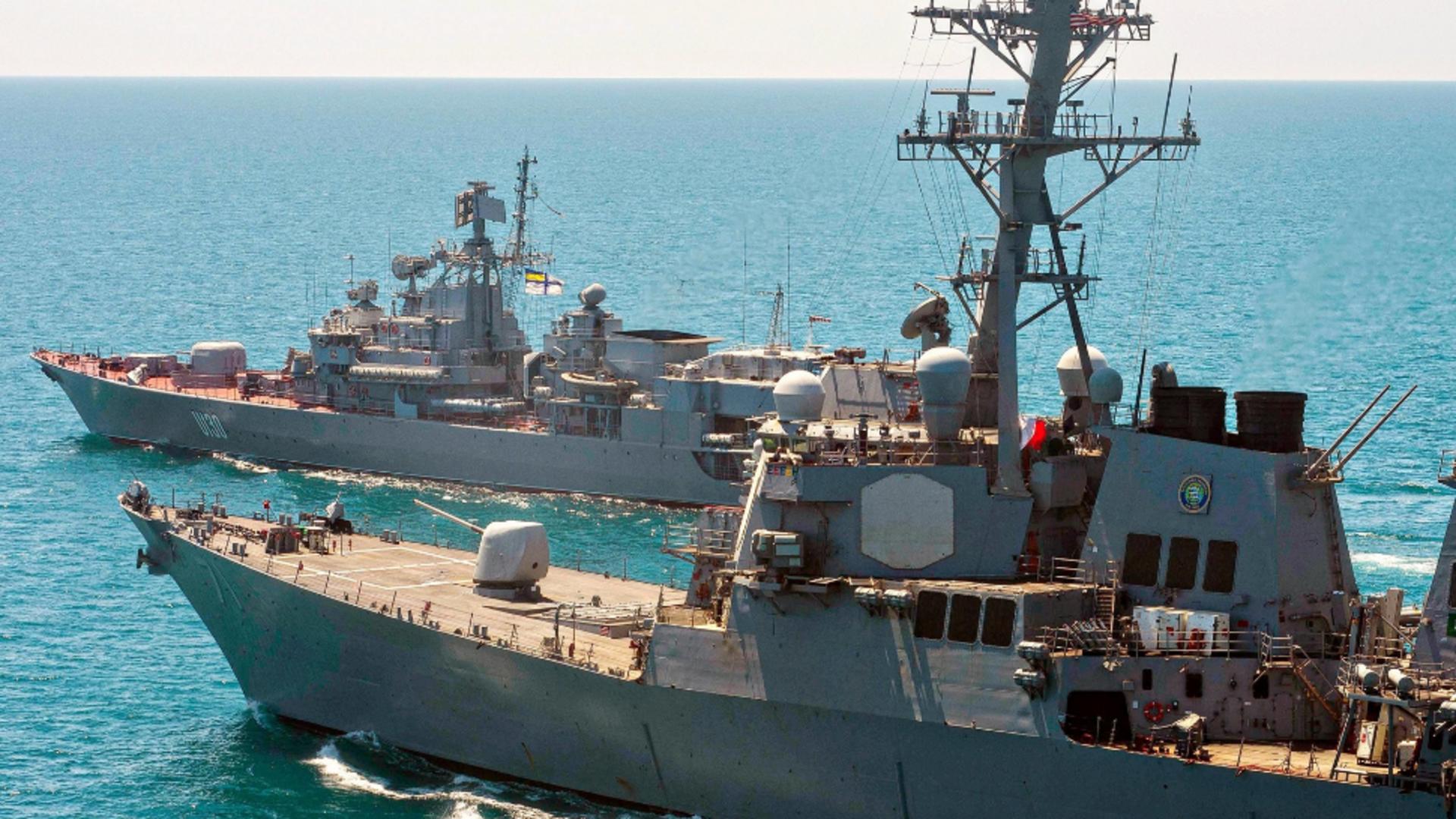Nave militare în Marea Neagră. Foto/Profimedia