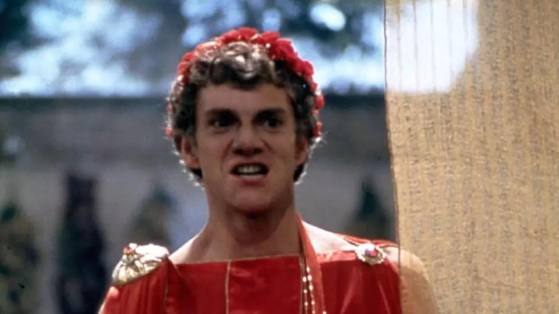 Malcolm McDowell in rolul Caligula (1979 - Profimedia)