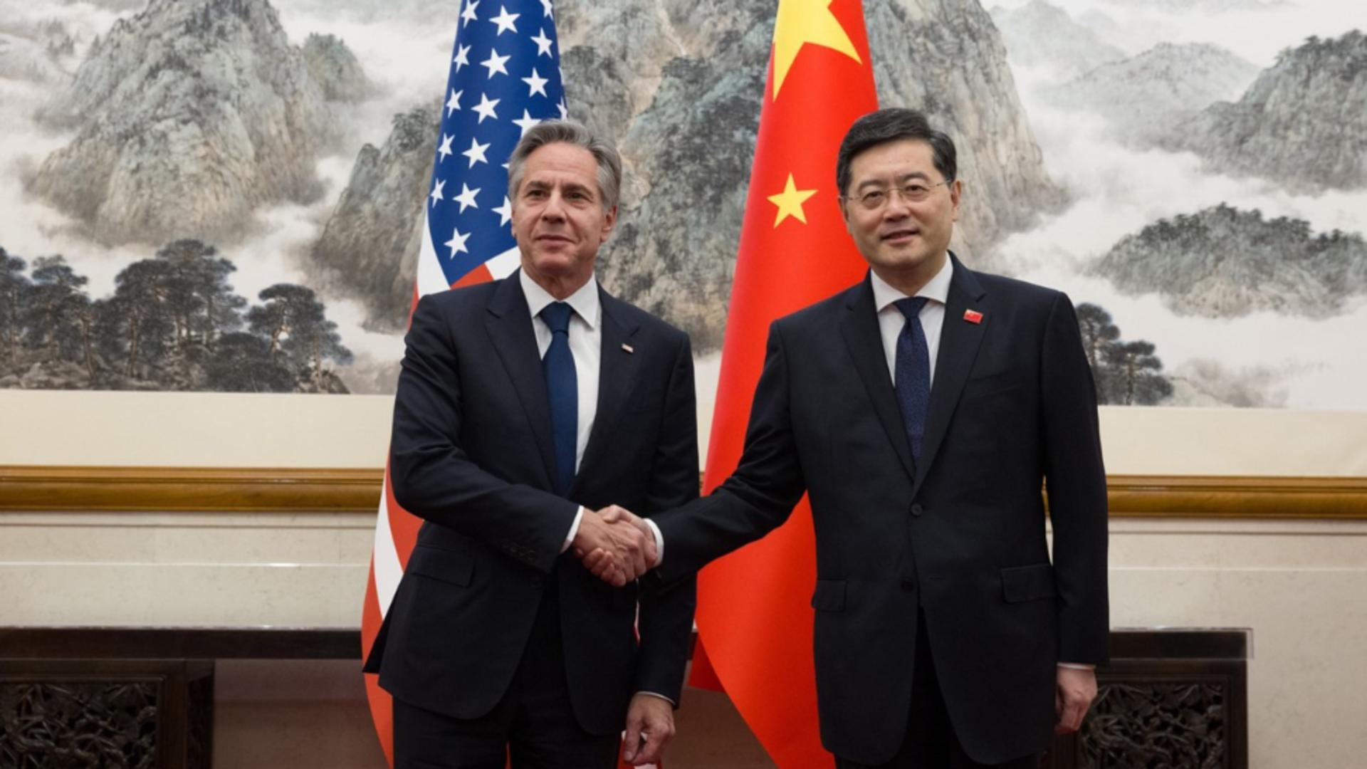 Oficial de la Beijing: Relaţiile între China şi SUA sunt “la cel mai scăzut nivel”. Ce schimbări poate aduce vizita lui Antony Blinken la Beijing?