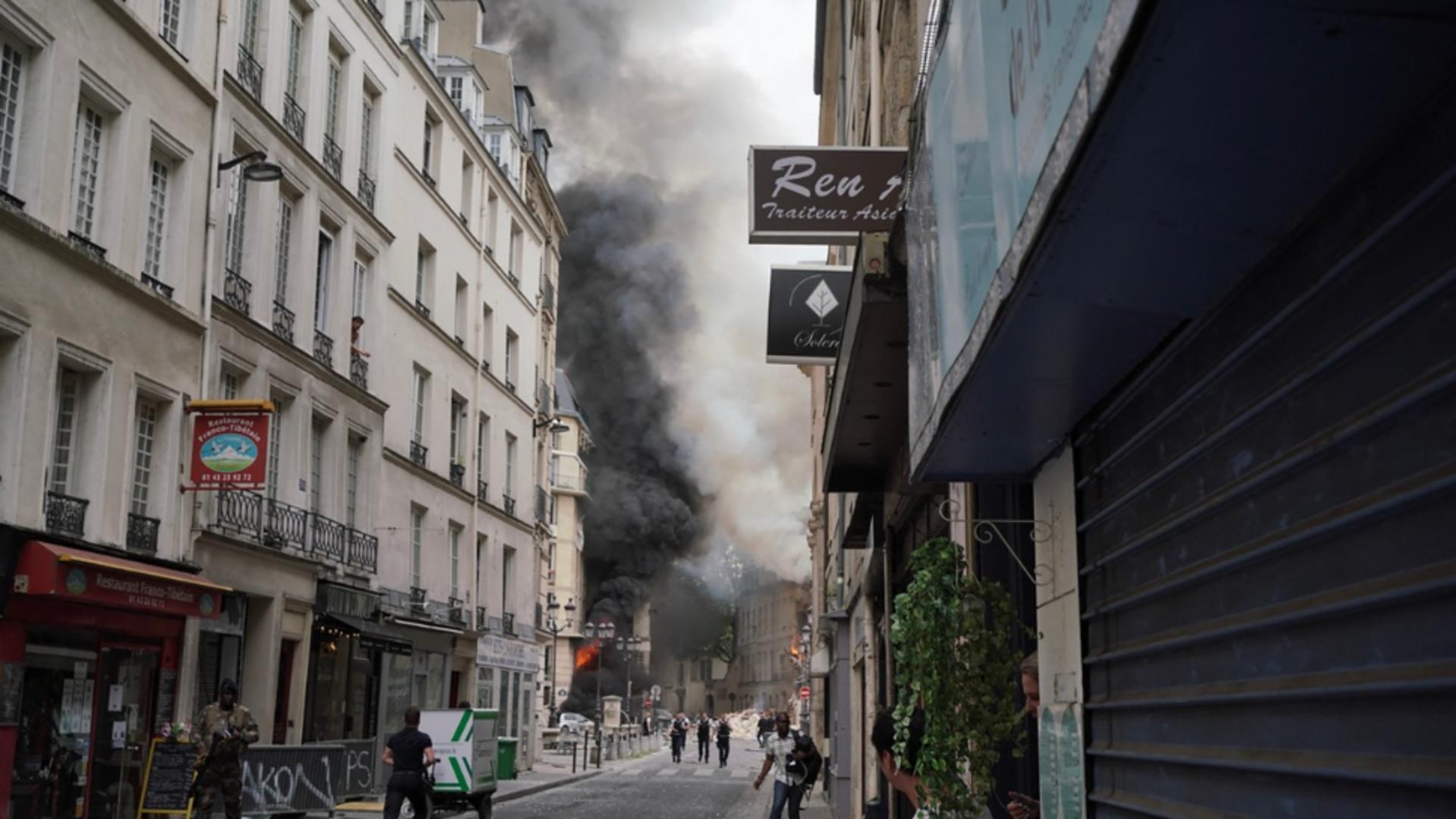 Incendiu la Paris (Profimedia)