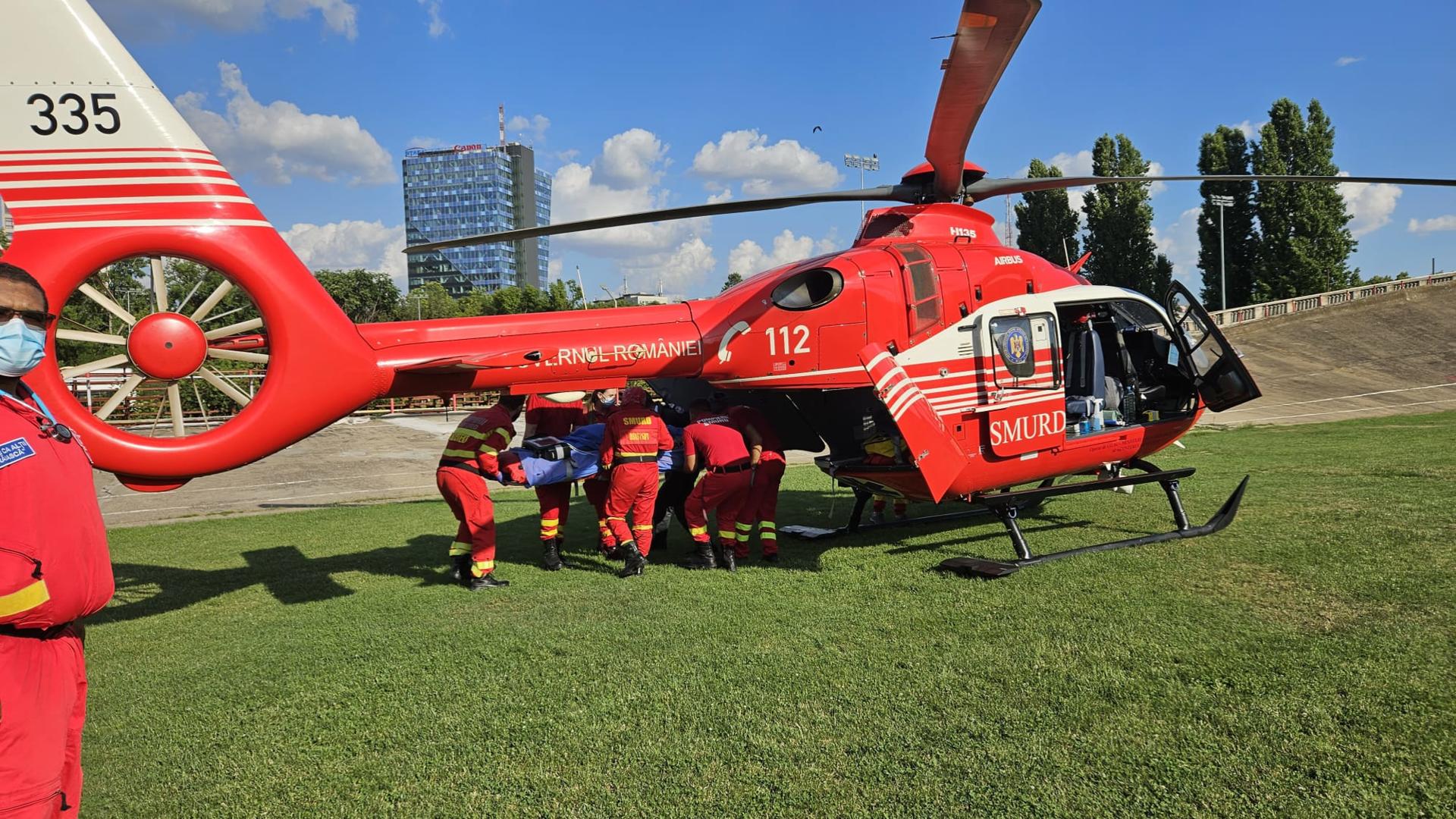 Copiii intoxicati cu antibiotice au fost transportati la spital cu elicopterele