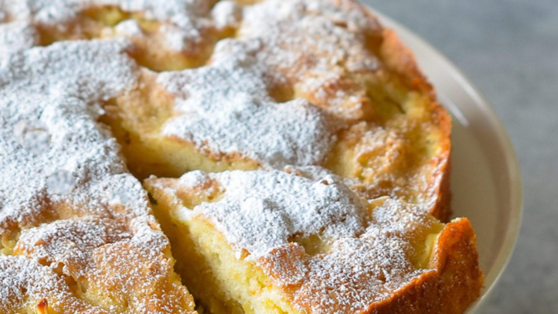 Cea mai simplă rețetă de prăjitură cu mere - Cum regăsești gustul minunat al copilăriei