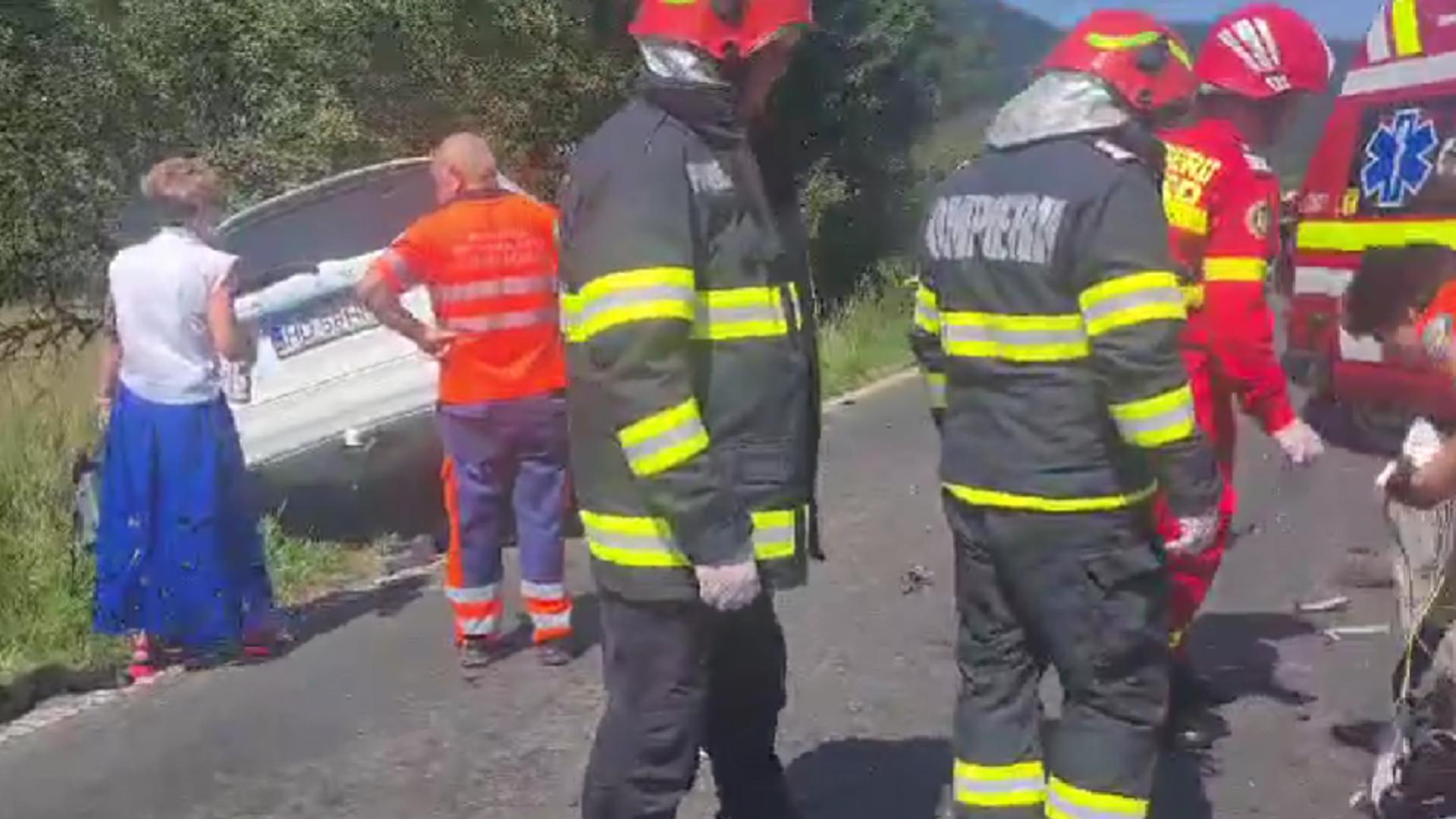 Tragedie pe o șosea din Hunedoara. 2 motocicliști au murit pe loc, loviți în plin de o mașină. Atenție, VIDEO șocant!