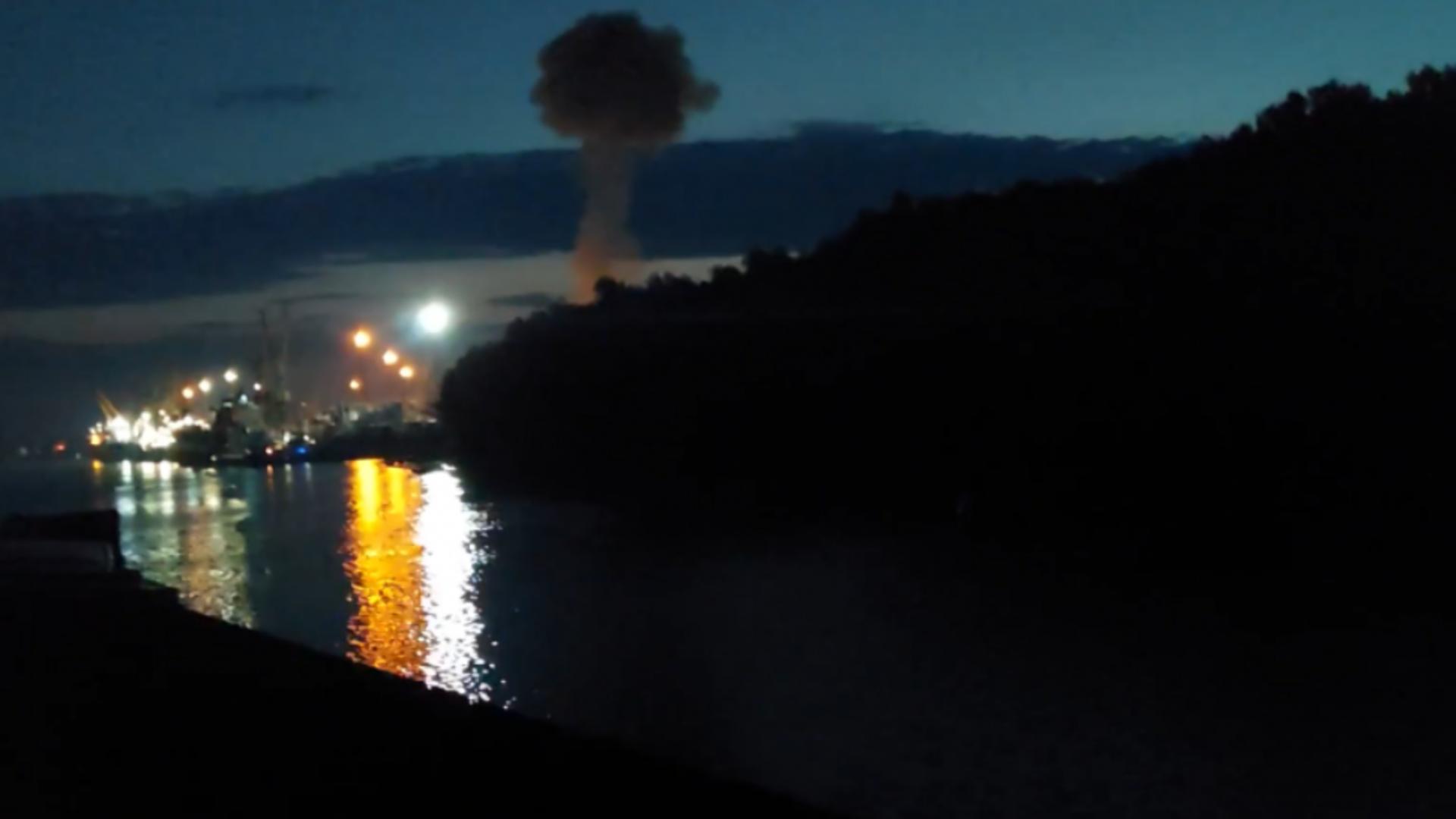 6 nave românești au traversat Dunărea de urgență, după atacul cu drone din portul Reni 